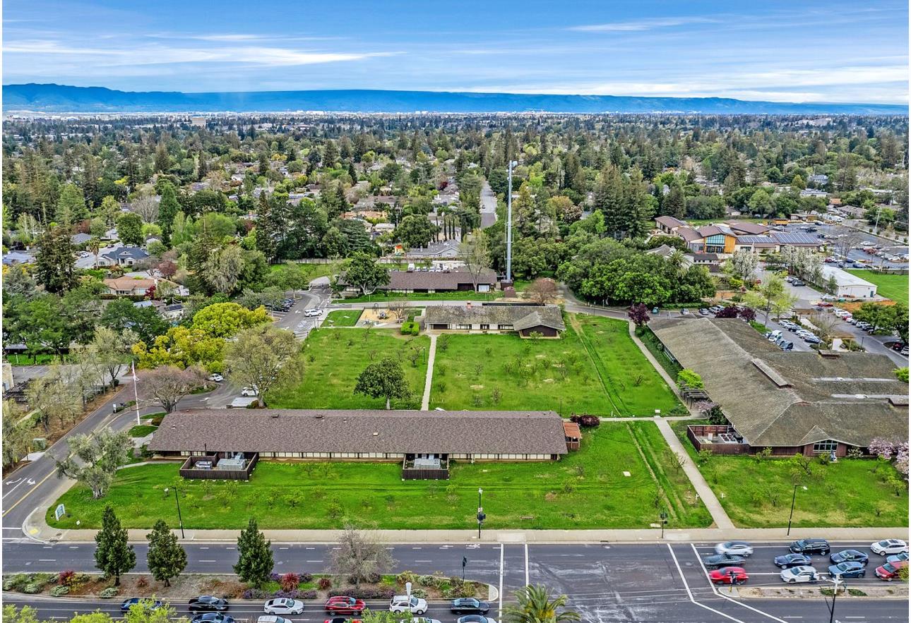 150 W Edith AVE 21
