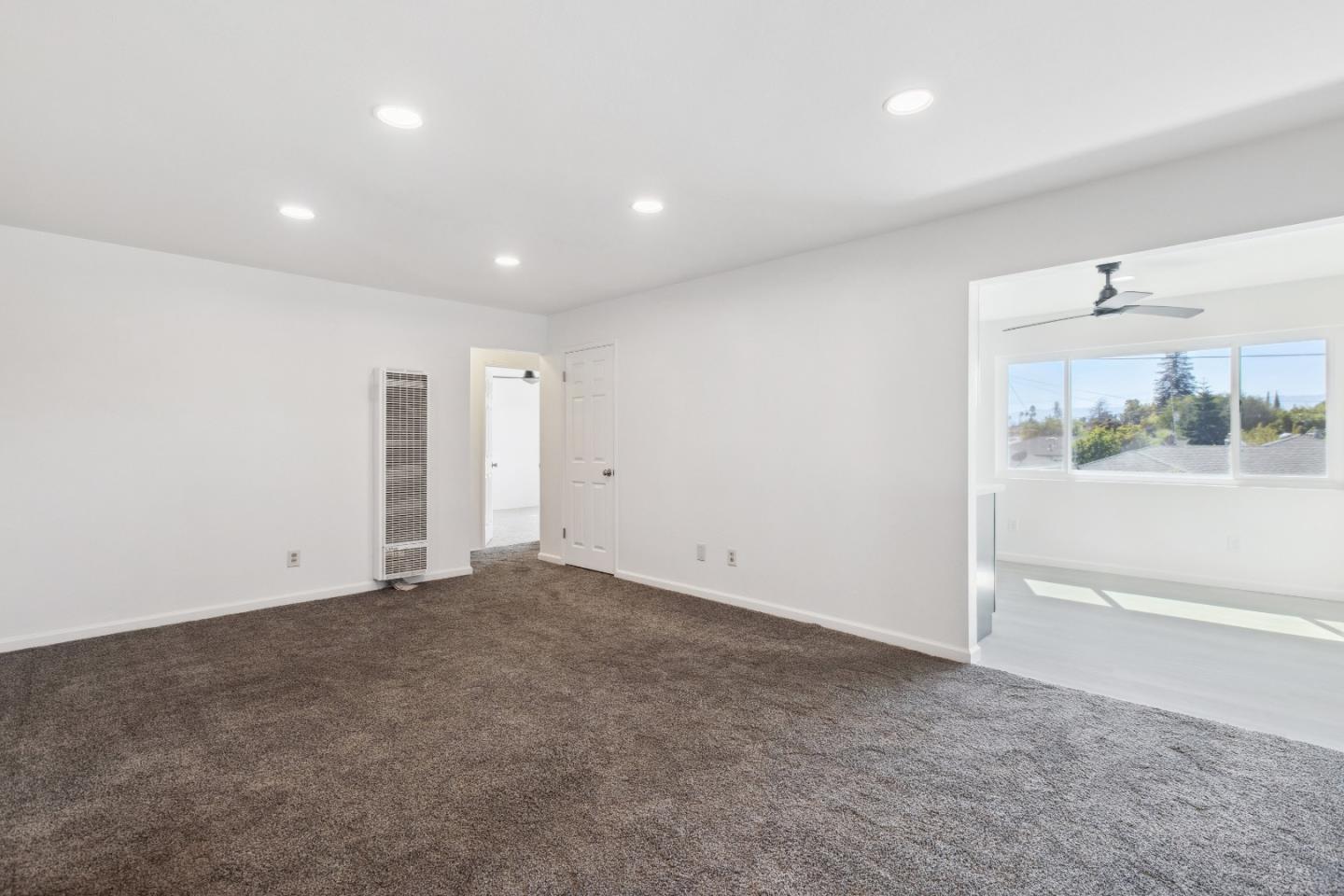 617 Bryan AVE