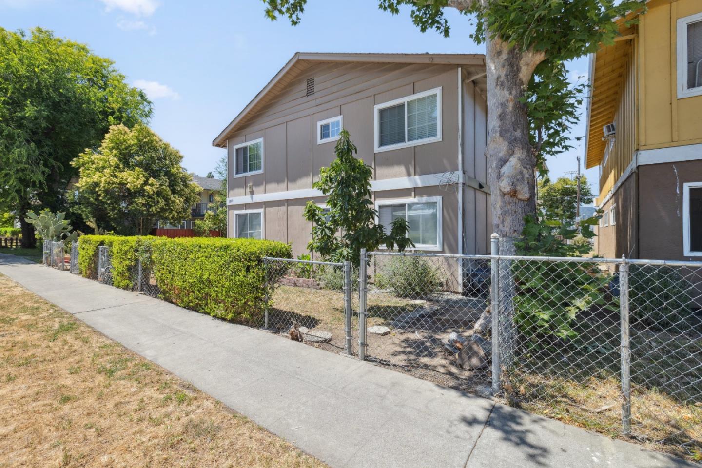 5723 Via Monte Drive