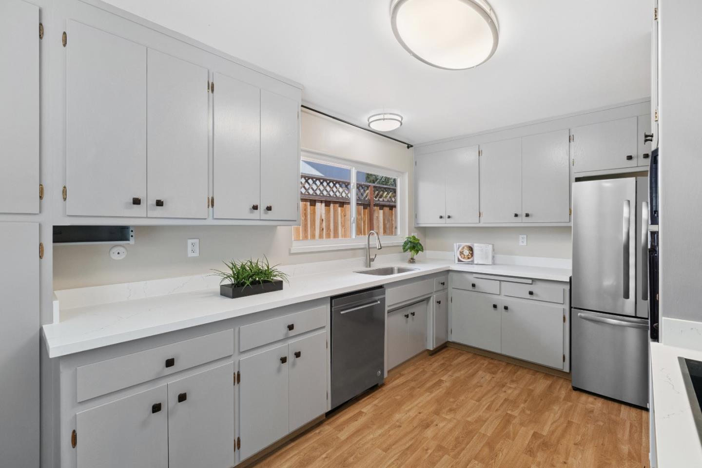 1441 Woodberry Avenue