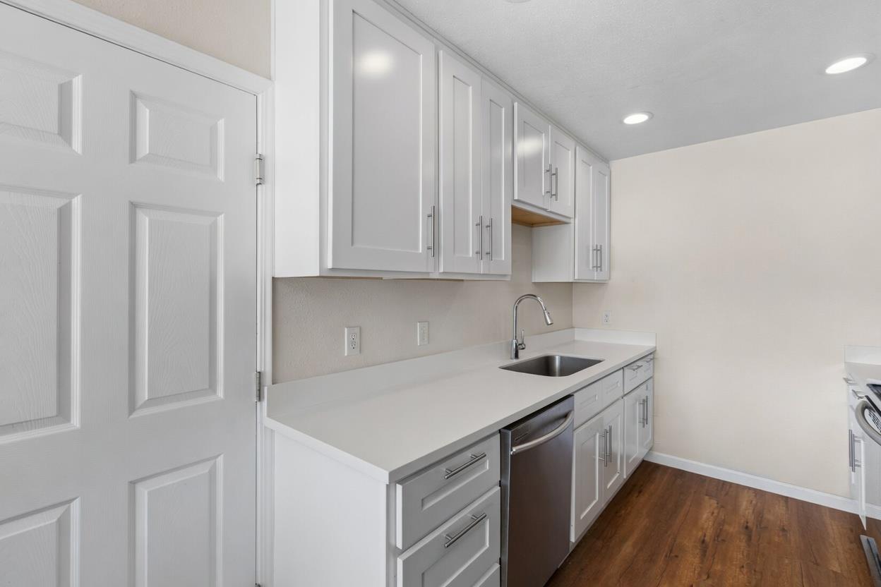 228 Union Avenue