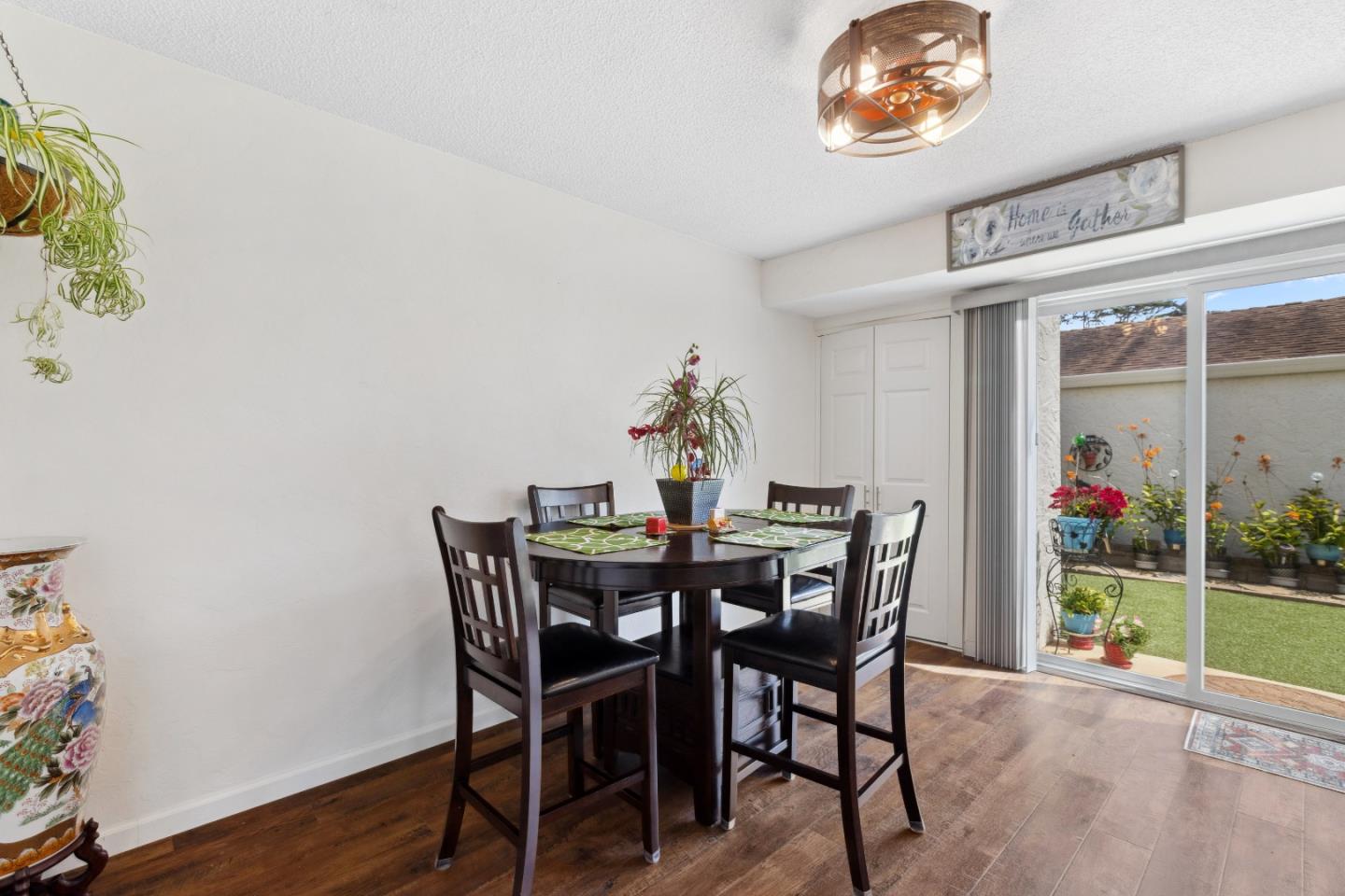 3137 Seacrest Avenue 5
