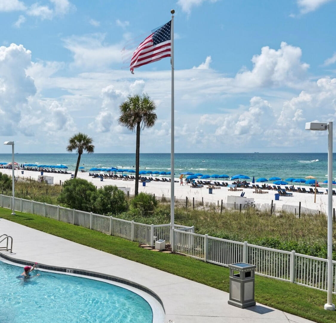 10515 Front Beach Road, 703