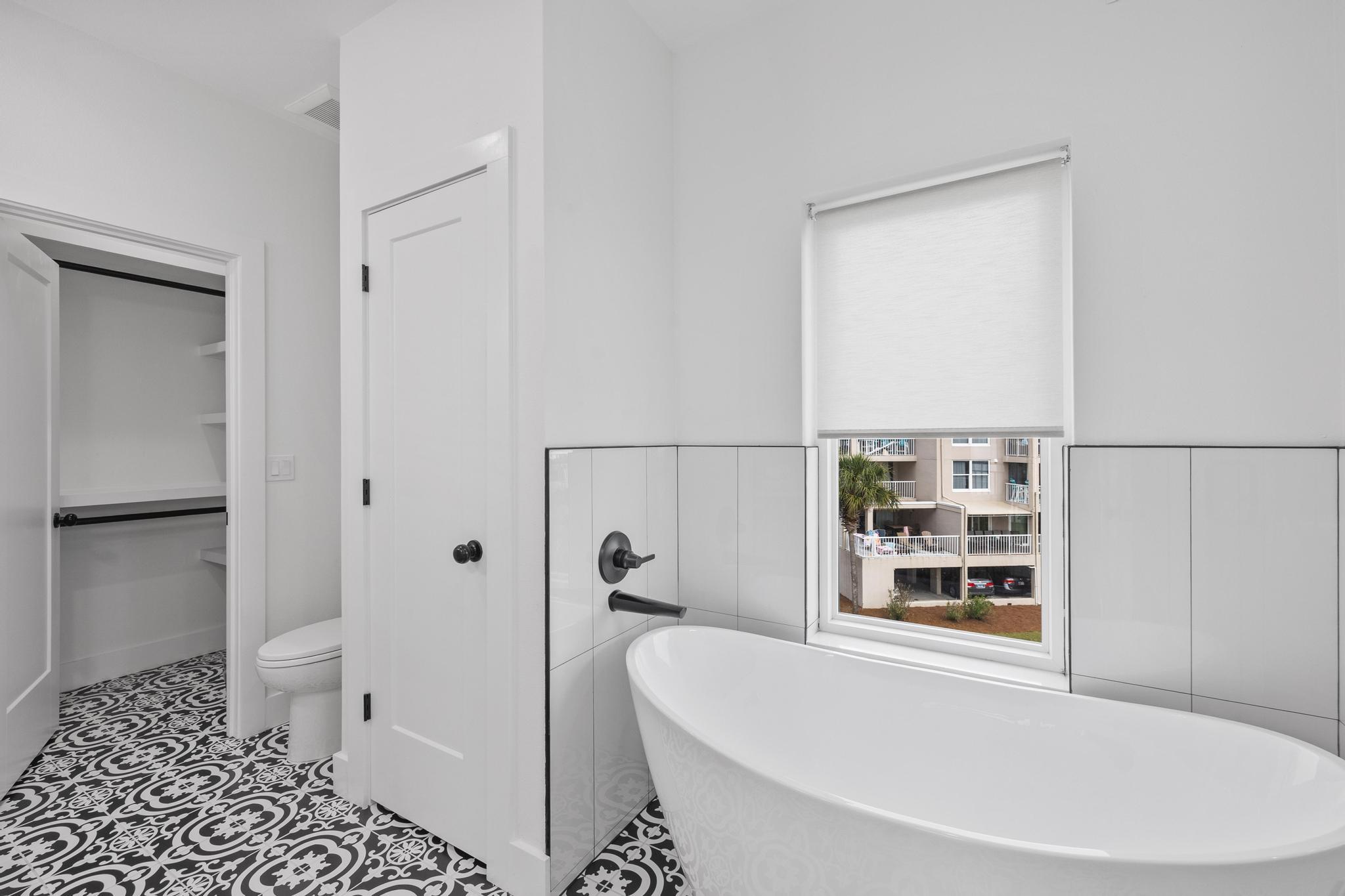 34 Gulf Breeze Court