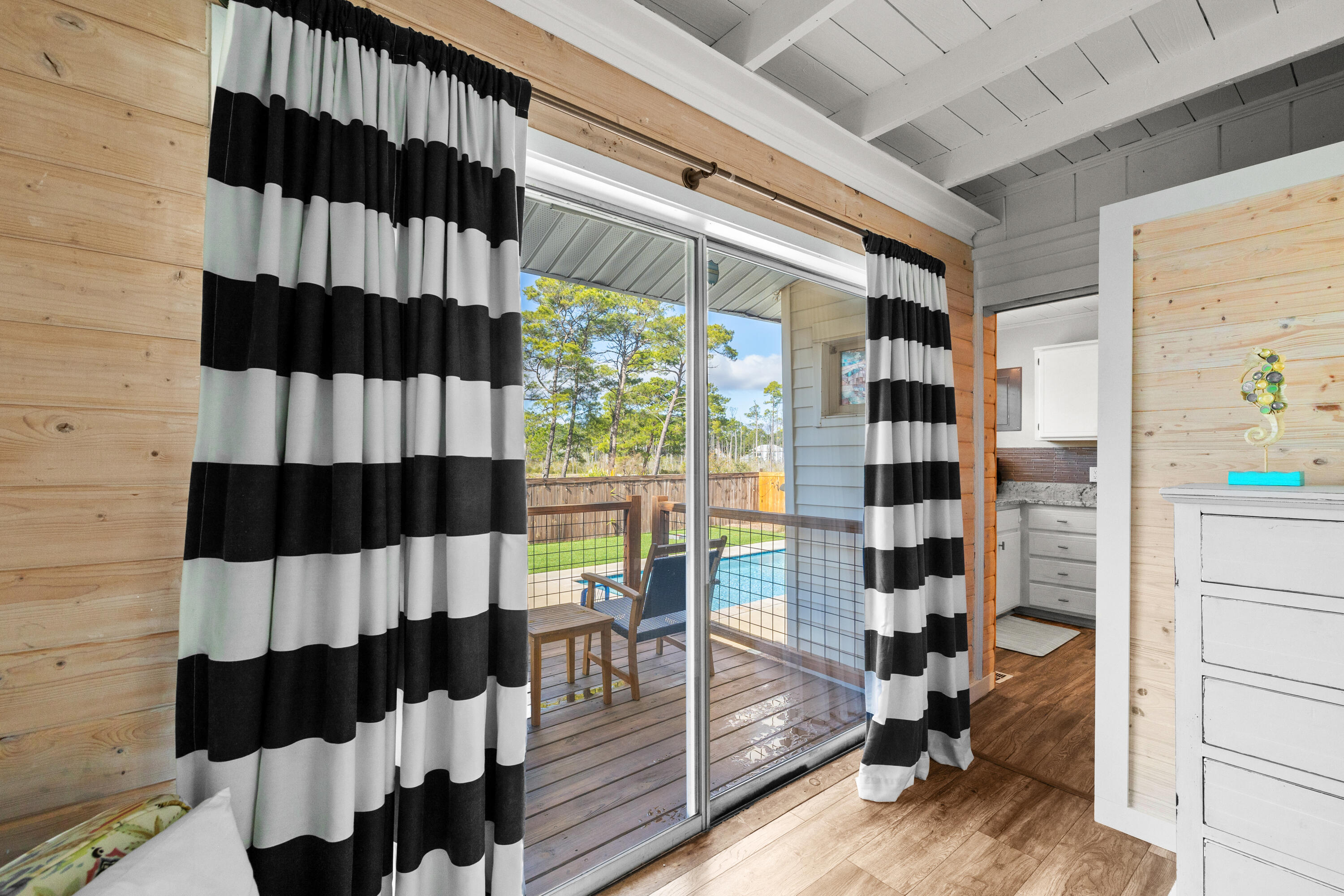 279 Robert Ellis Street