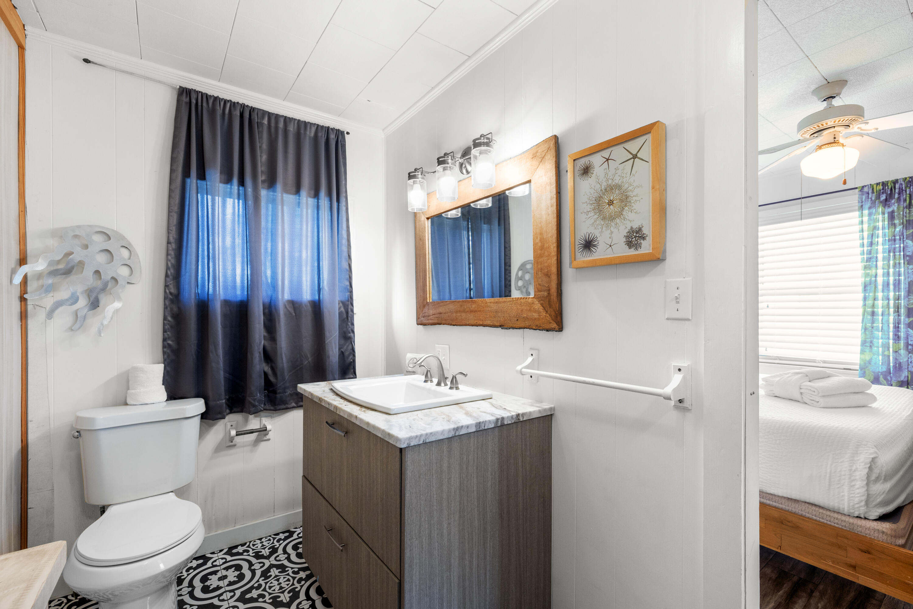 279 Robert Ellis Street