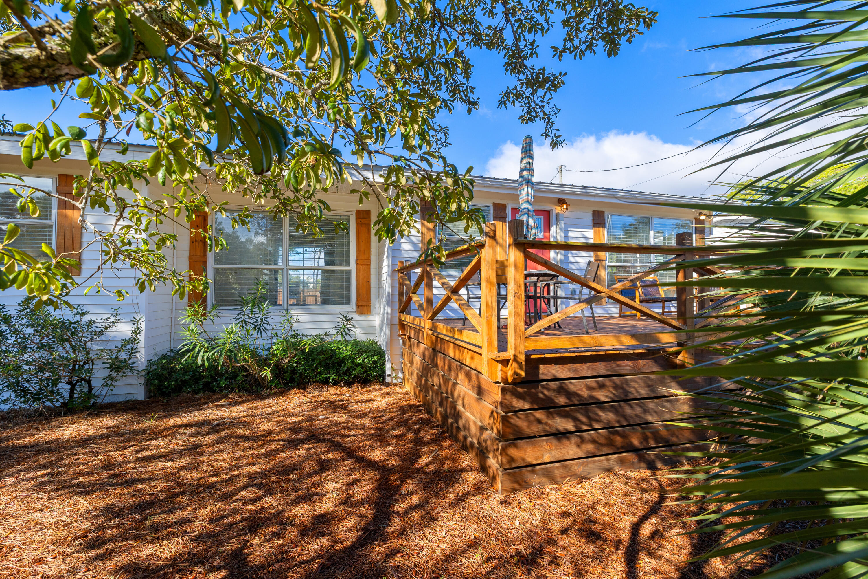 279 Robert Ellis Street