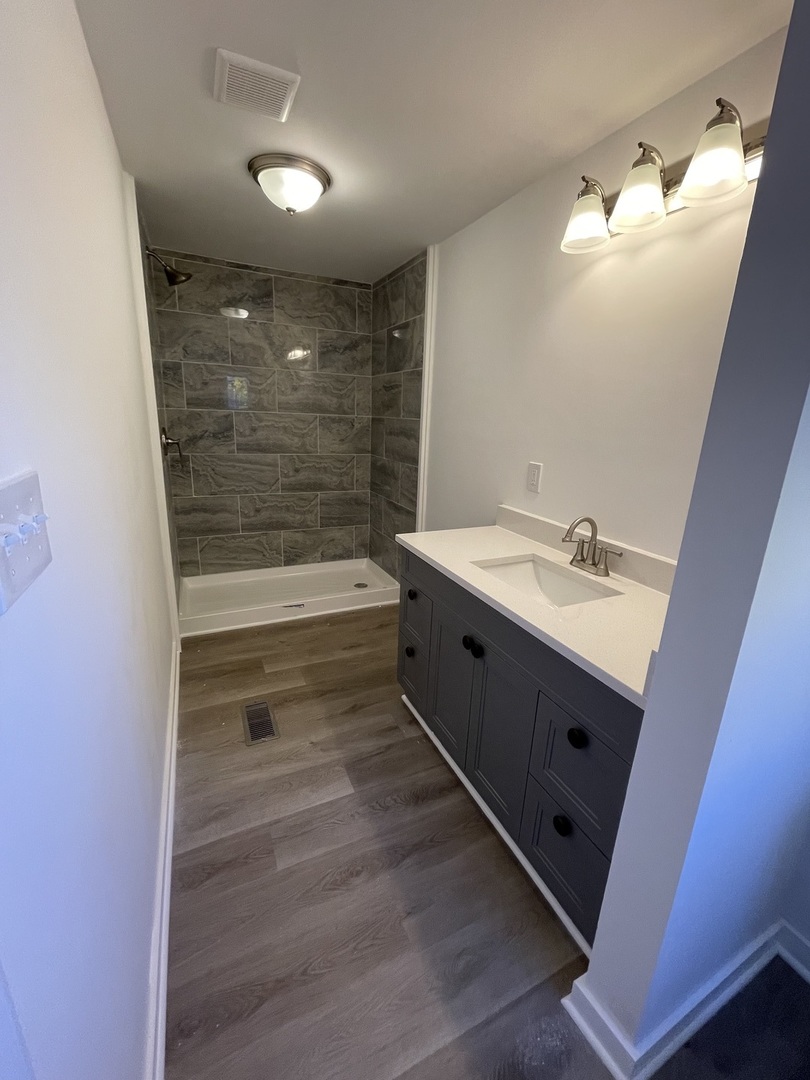 102 Candlegate Circle
