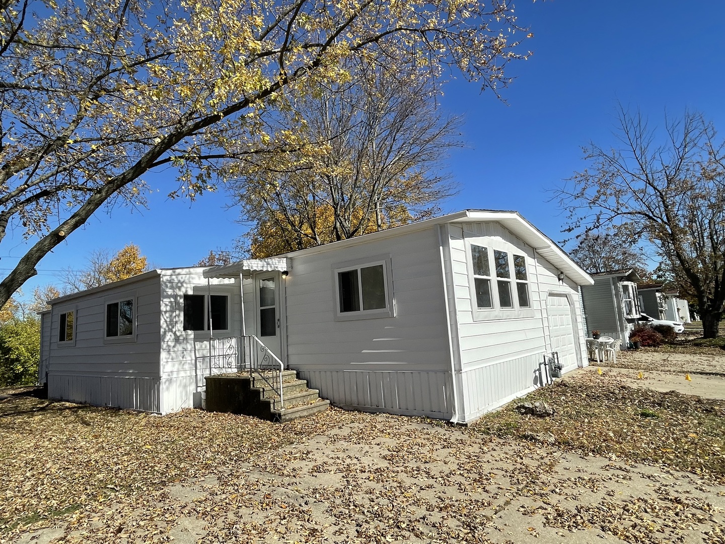 102 Candlegate Circle