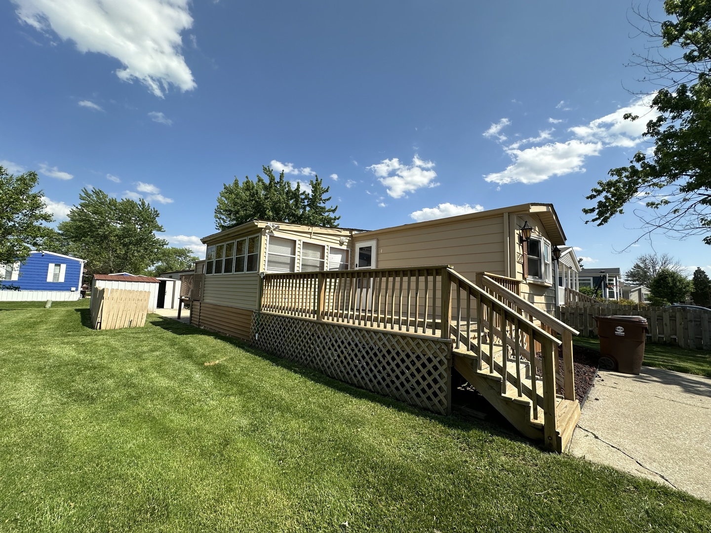 180 N Windmere Circle