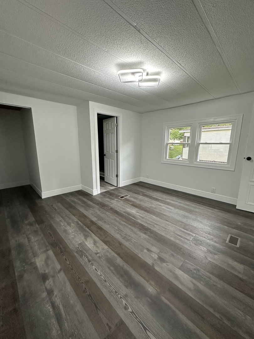 69 Candlegate Circle