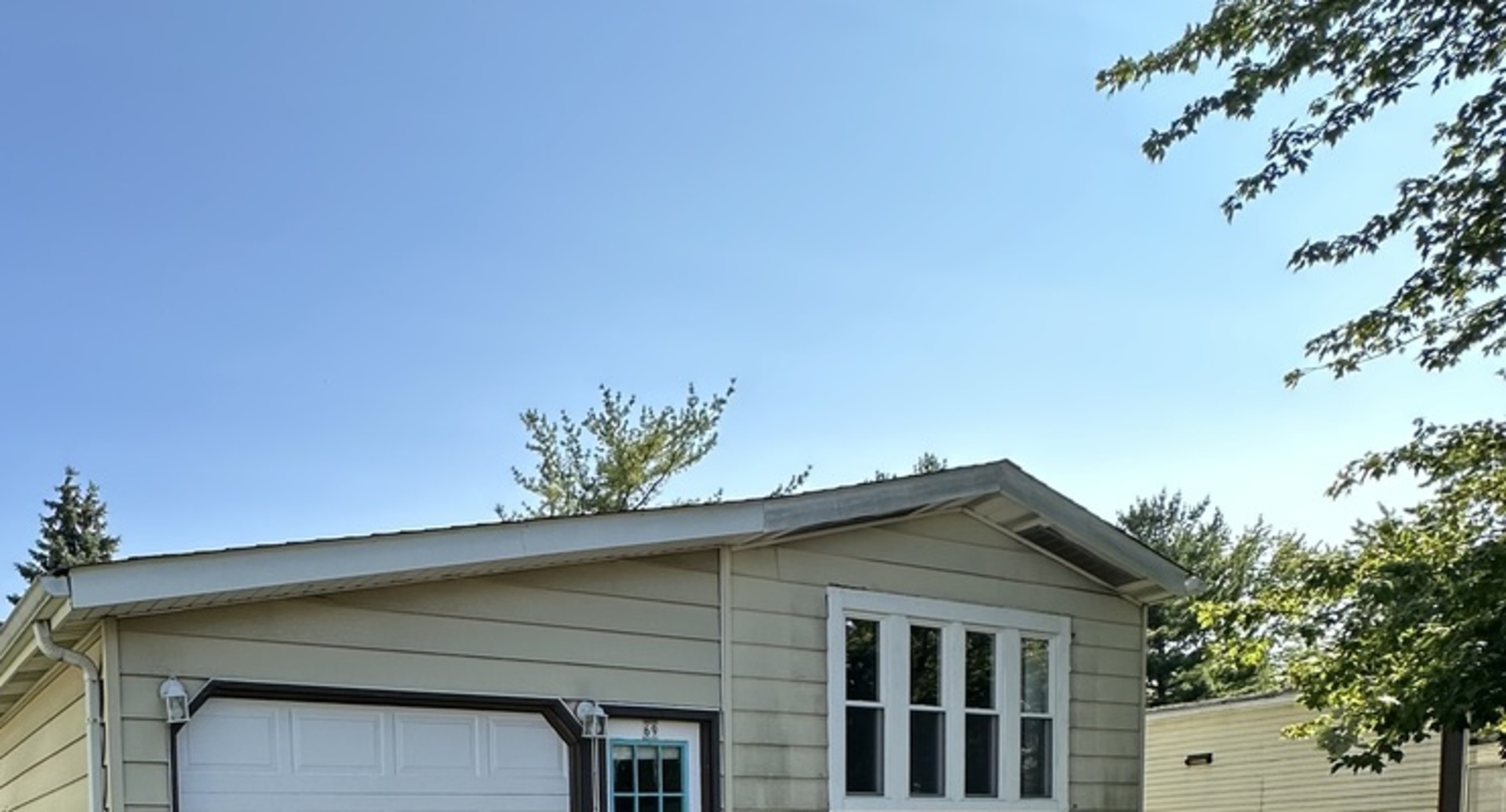 69 Candlegate Circle