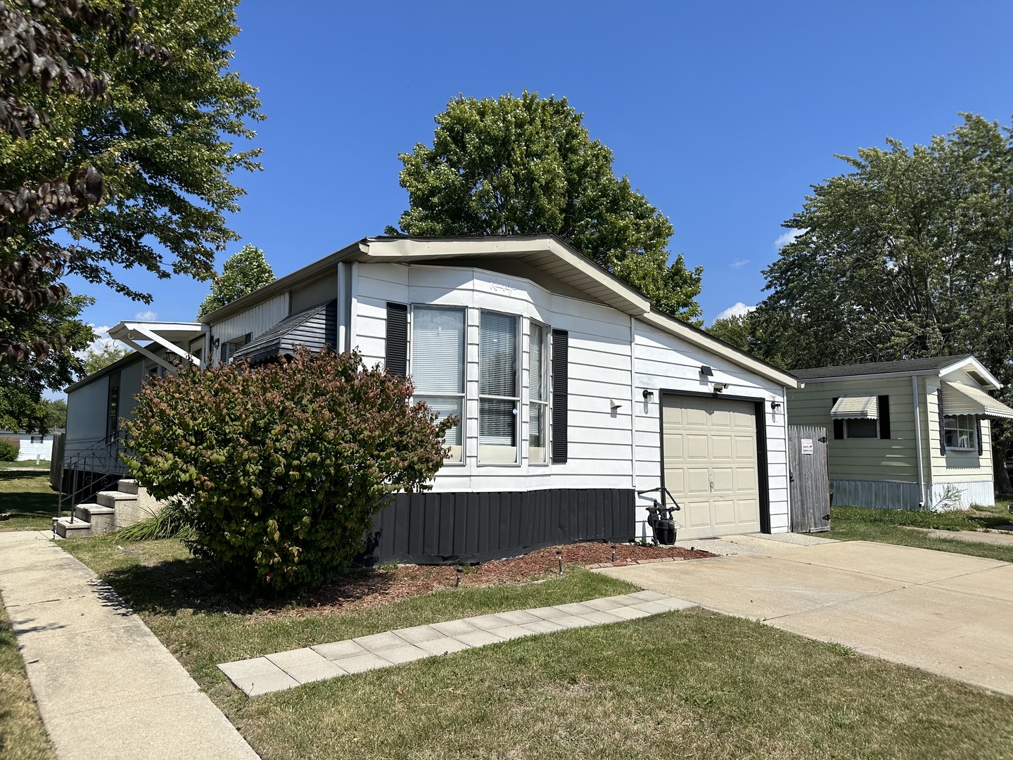 526 Moorfield Road