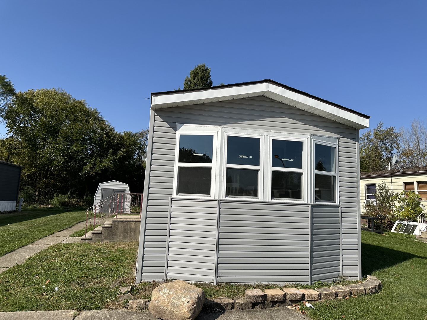 241 Blackthorn Road