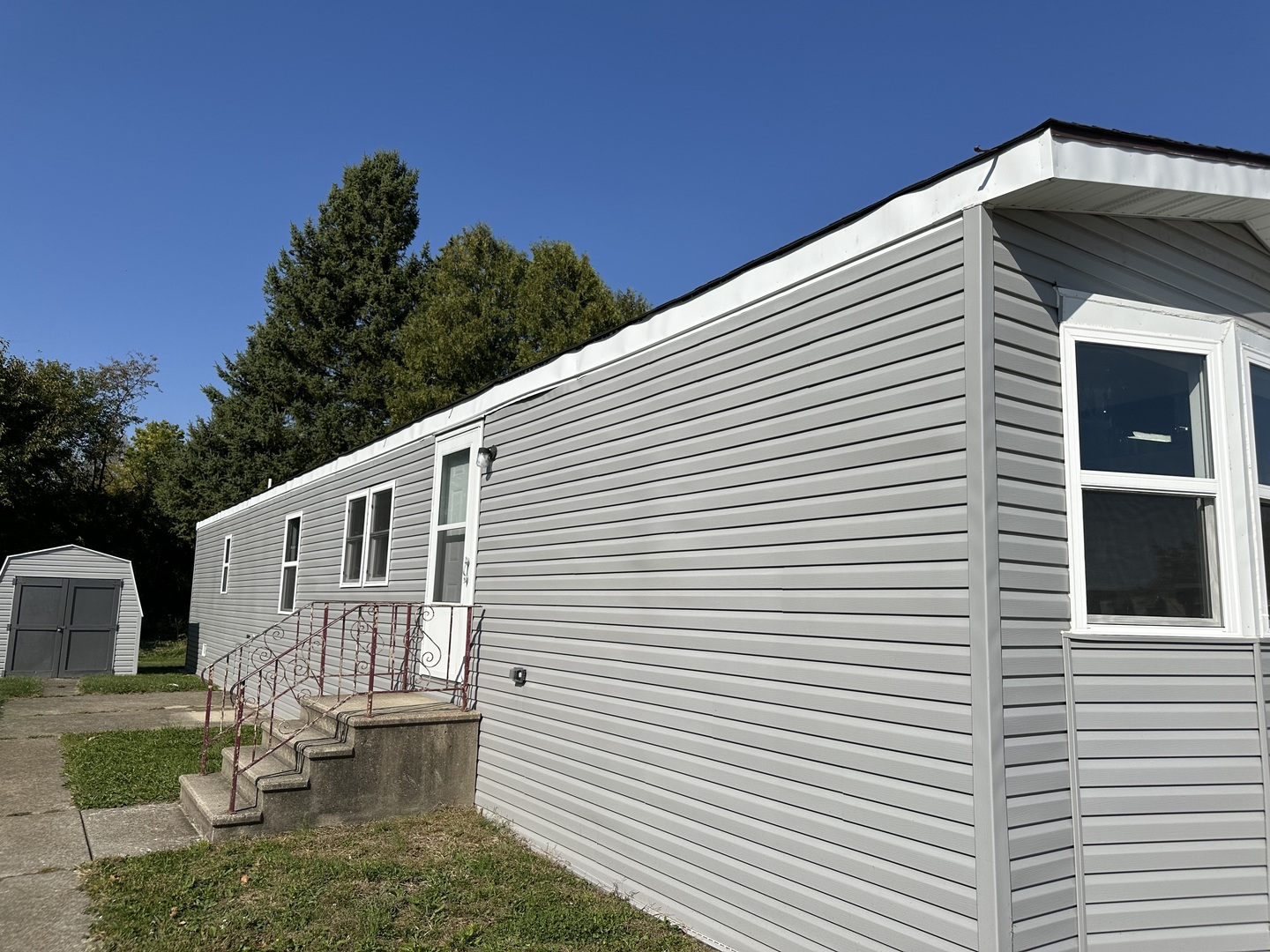 241 Blackthorn Road