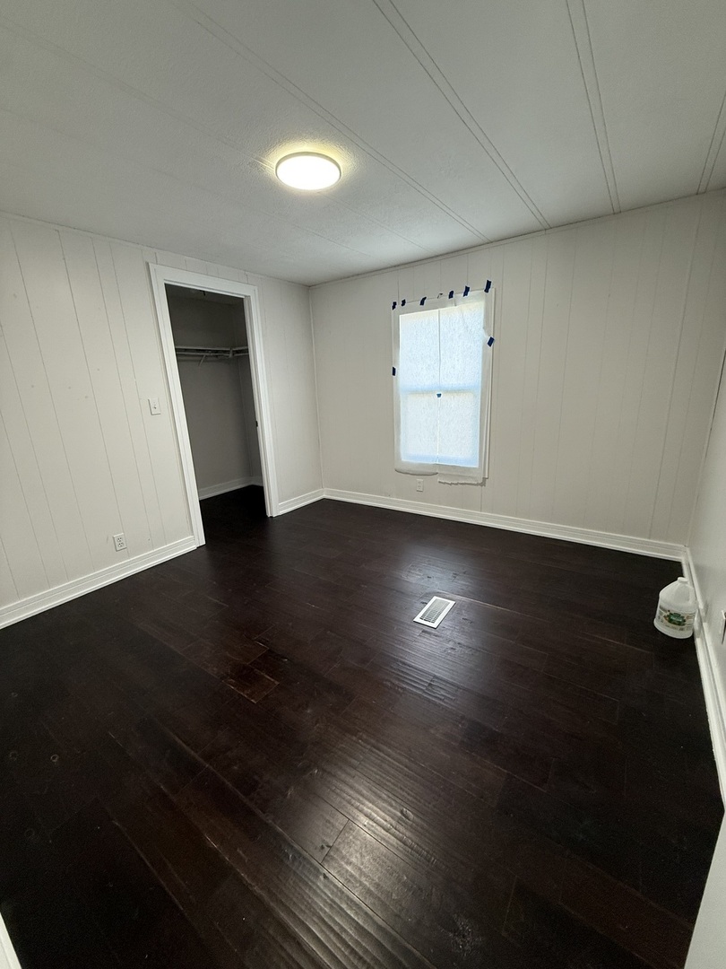 25 Hearthside Drive