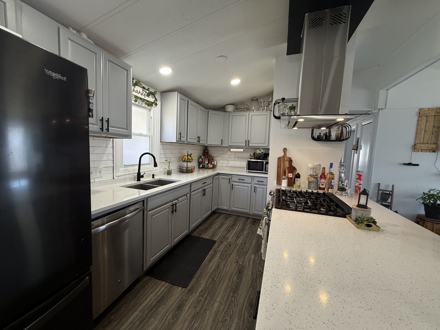 22 Hearthside Drive