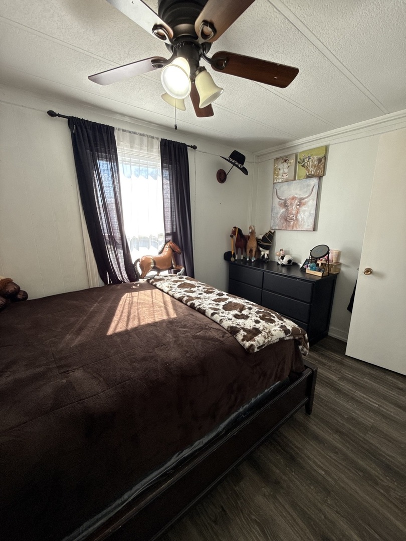 22 Hearthside Drive