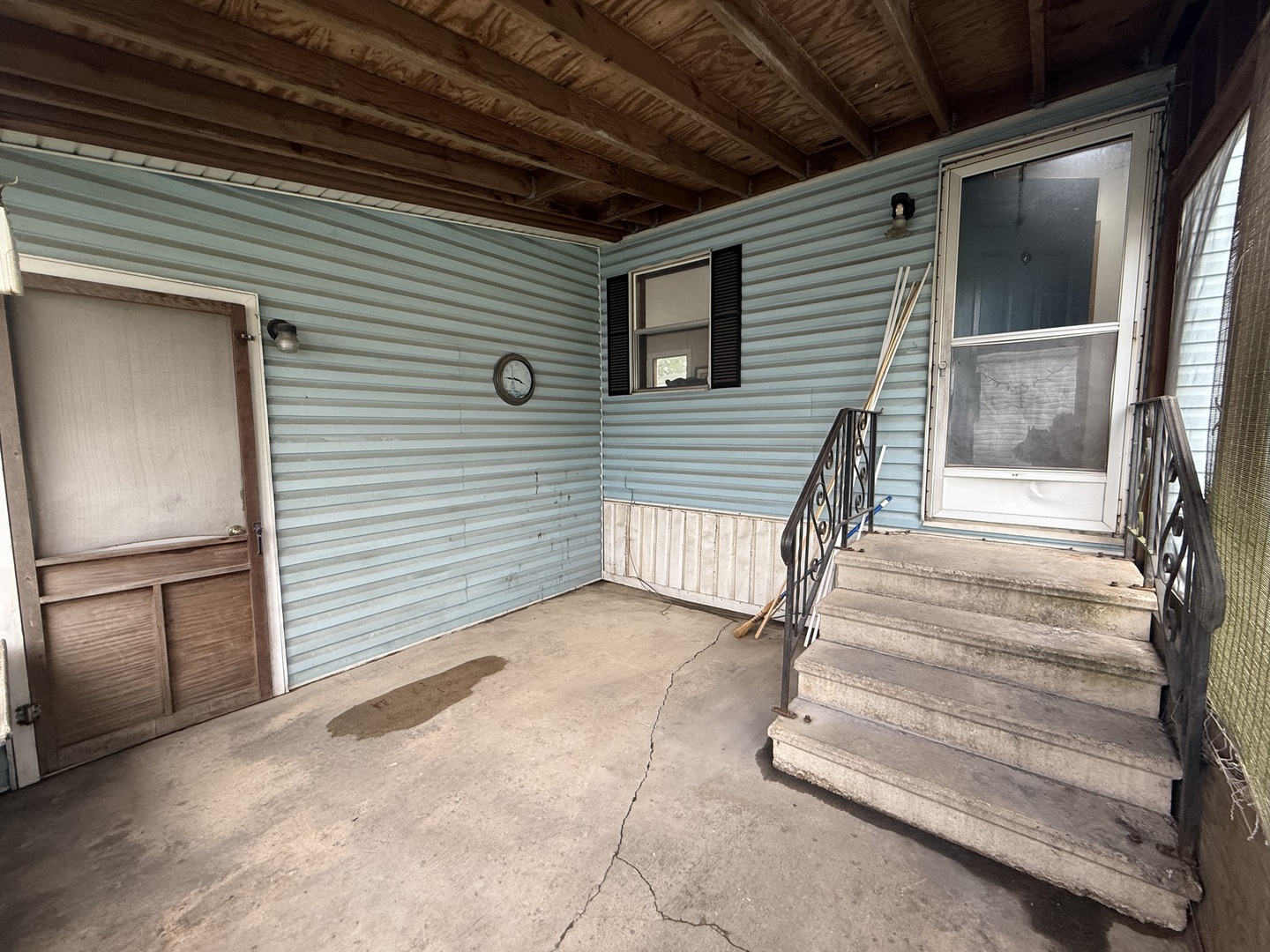664 Huntsbridge Road