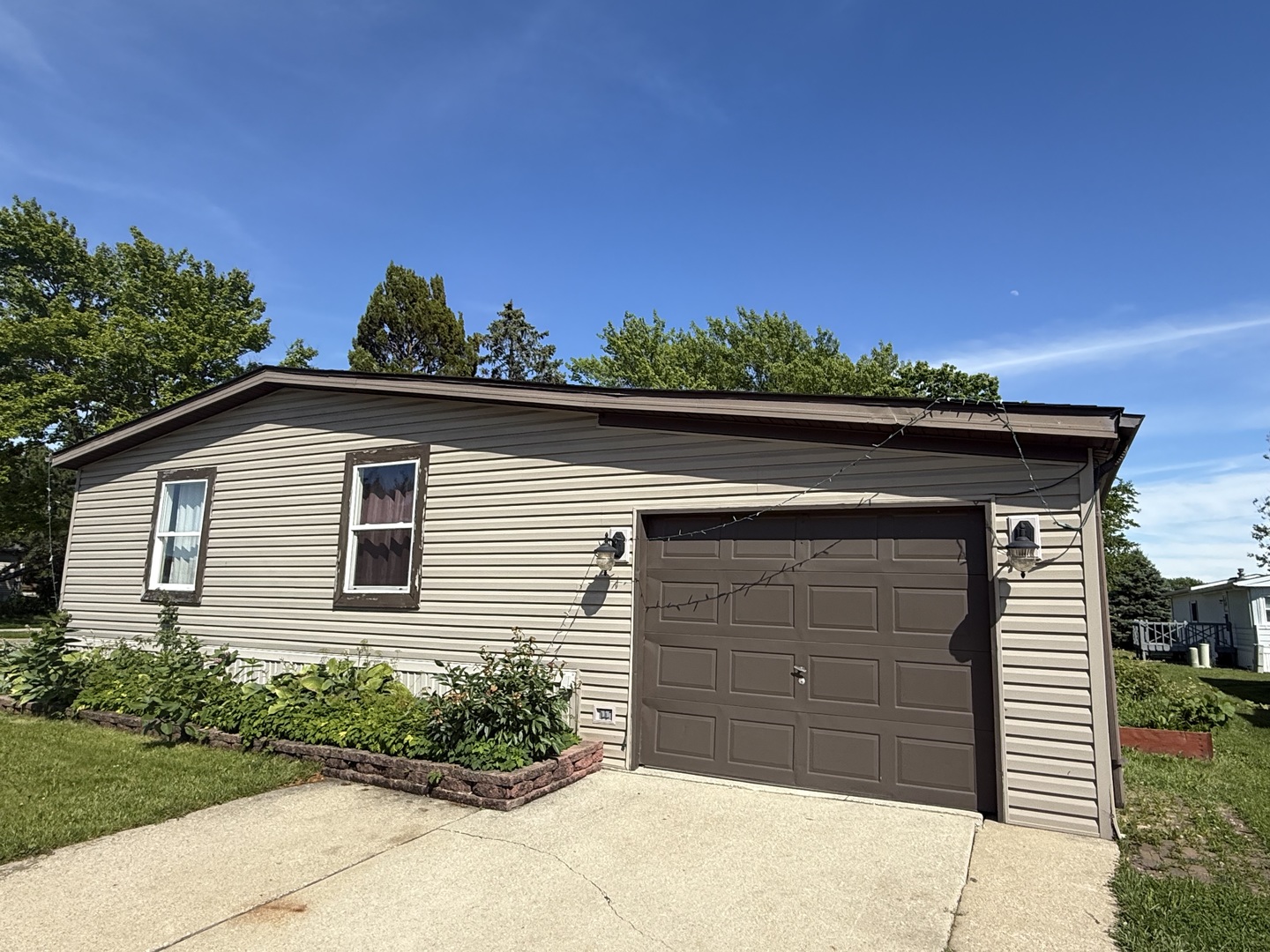 462 Huntsbridge Road