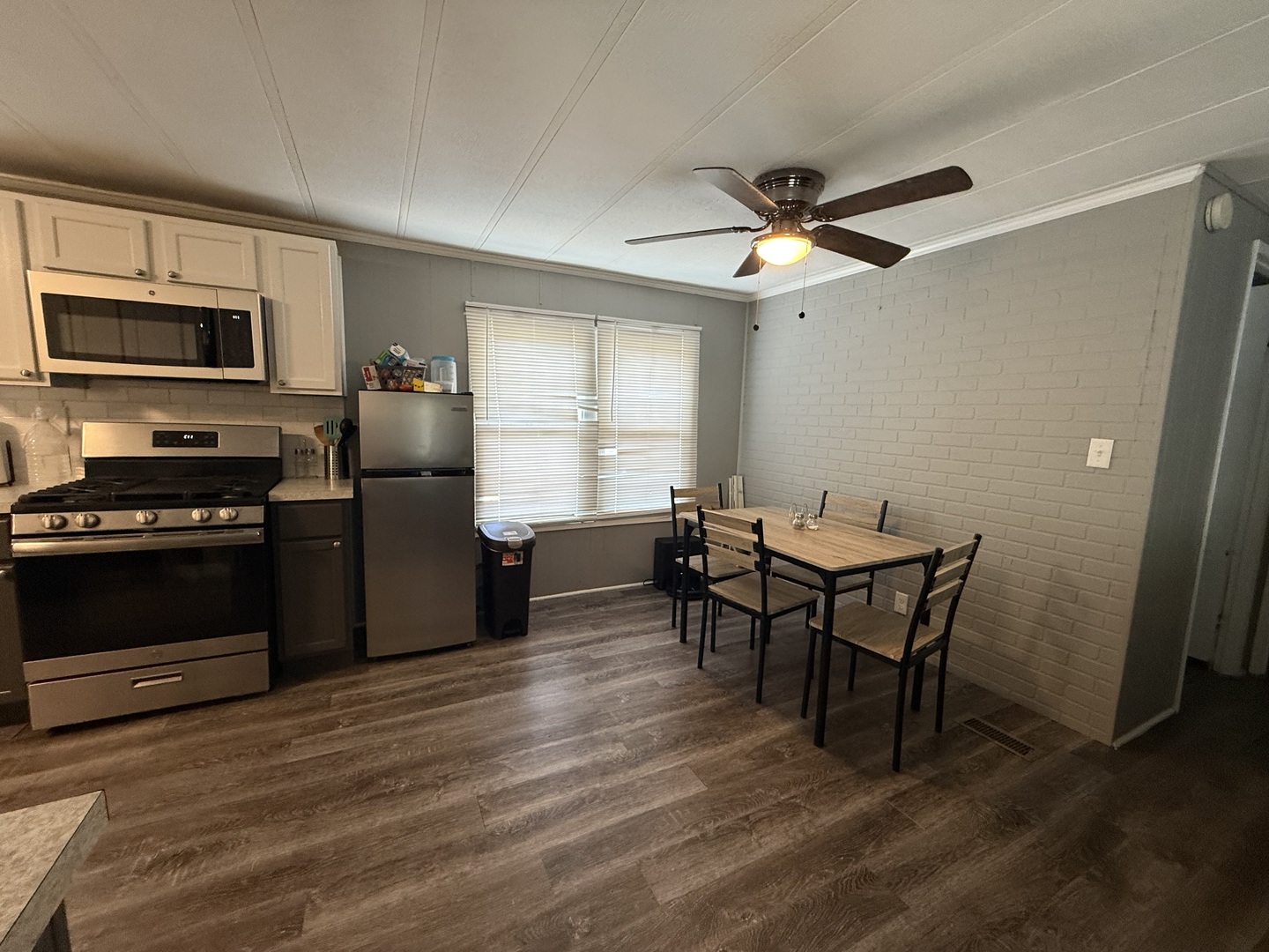 91 CANDLEGATE Circle