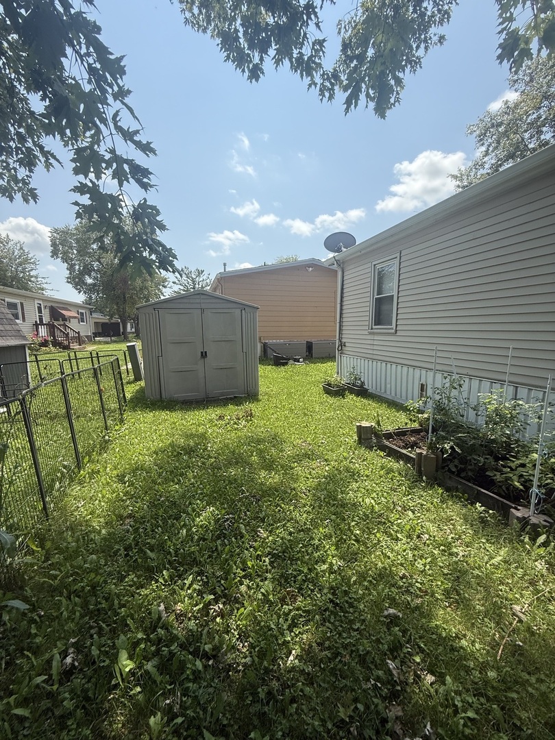 91 CANDLEGATE Circle