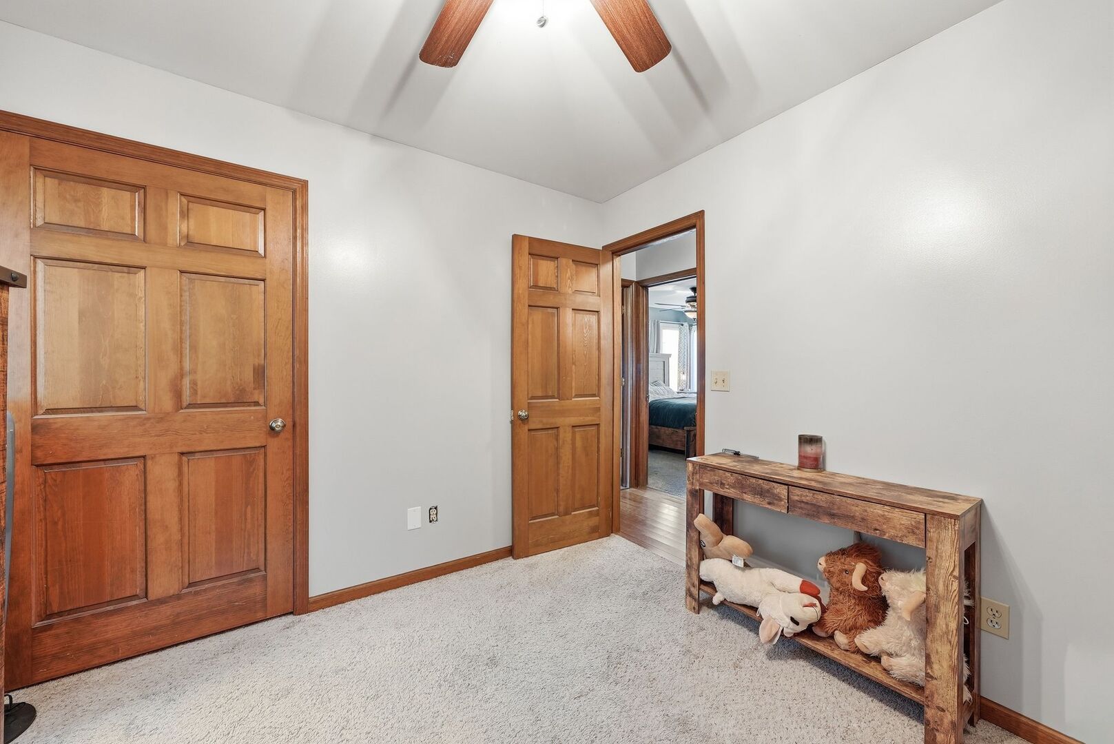 8 Woodside Avenue