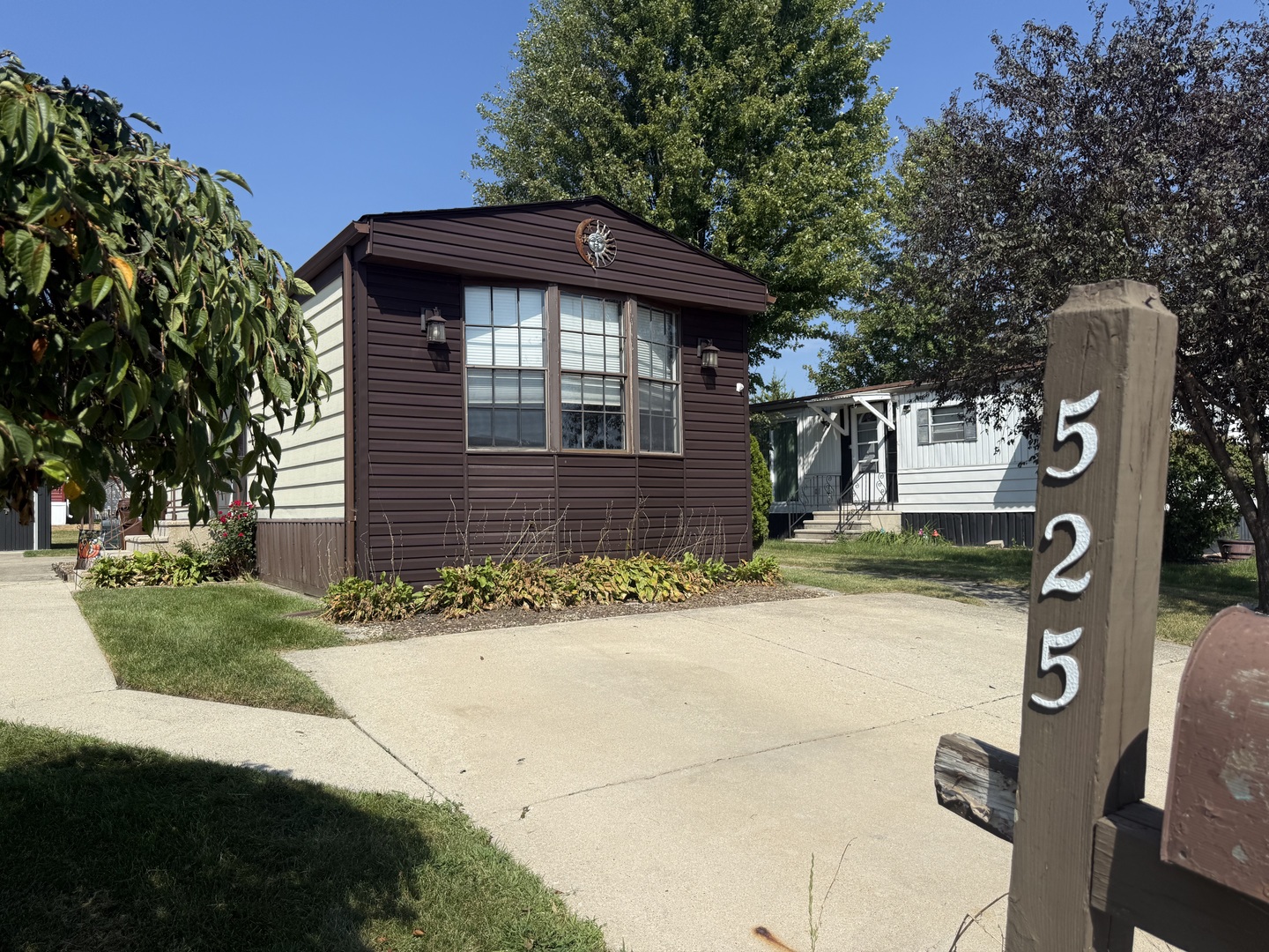 525 Moorfield Road