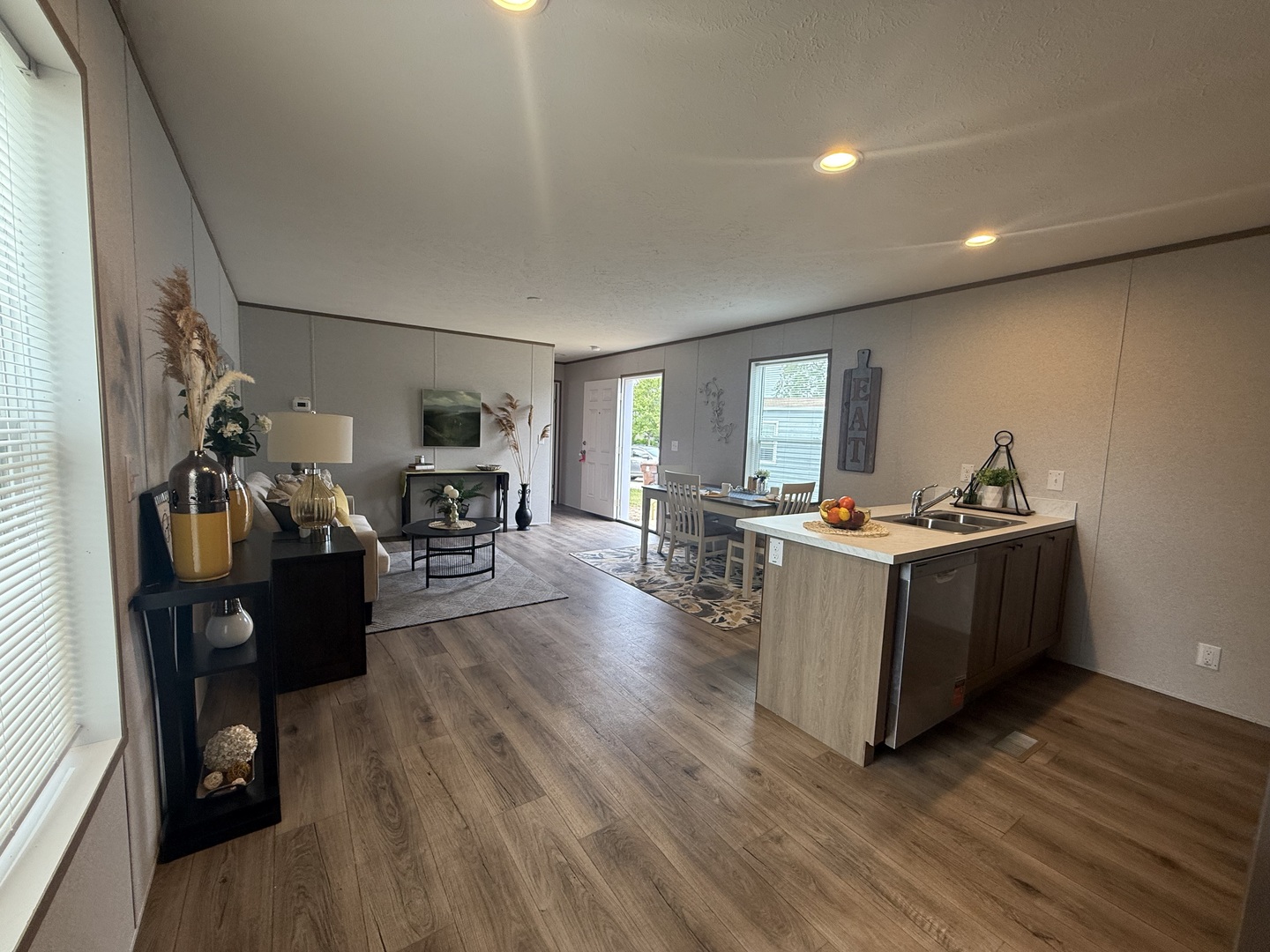 75 Candlegate Circle