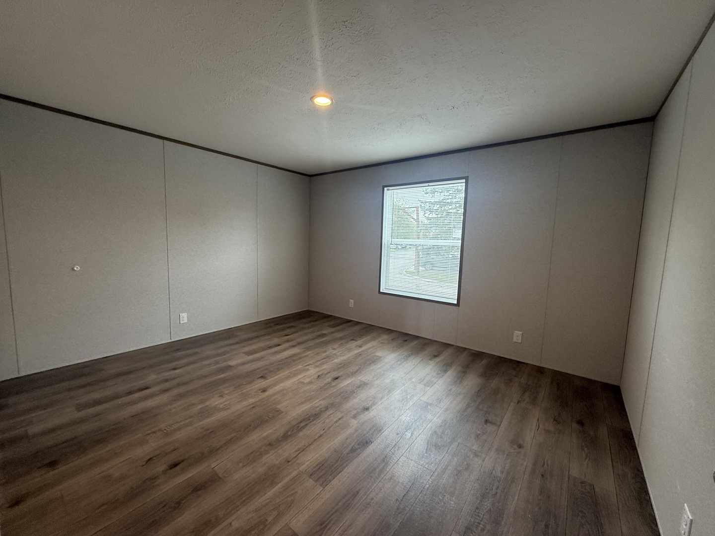 75 Candlegate Circle