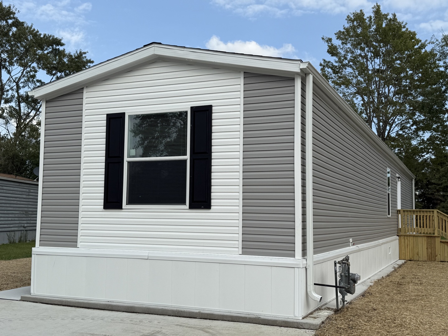 75 Candlegate Circle