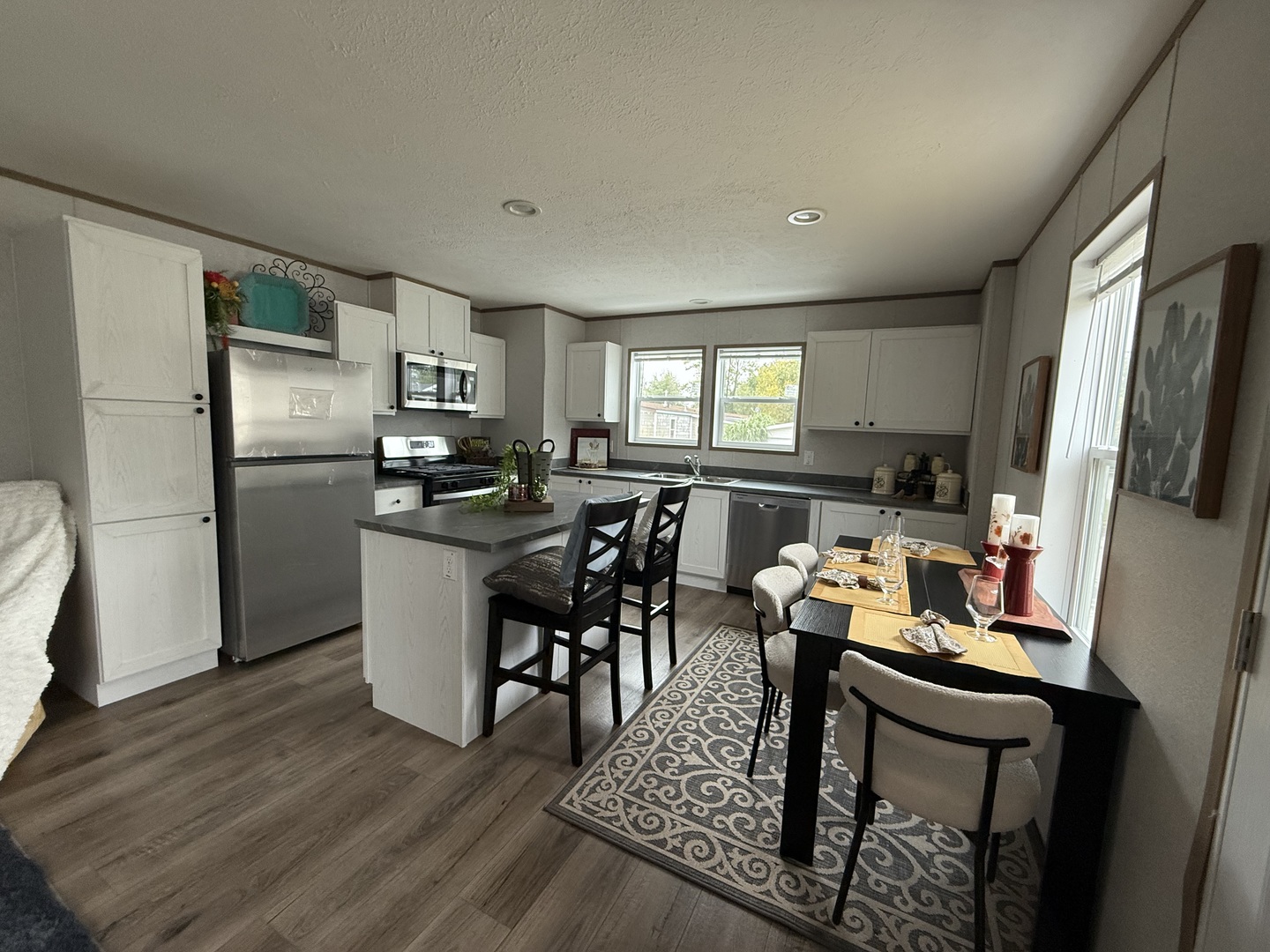 182 Windmere Circle