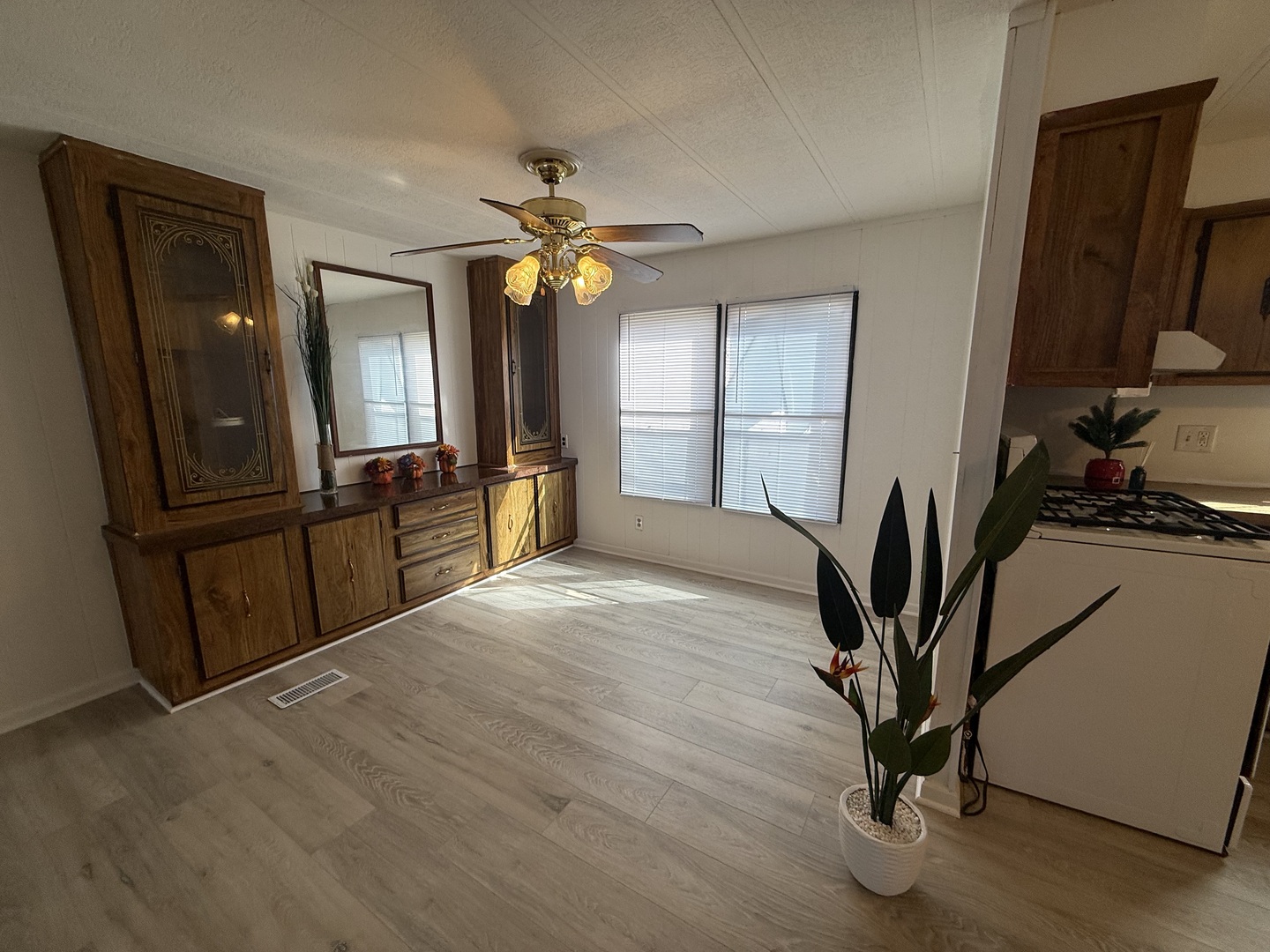 227 Blackthorn Road