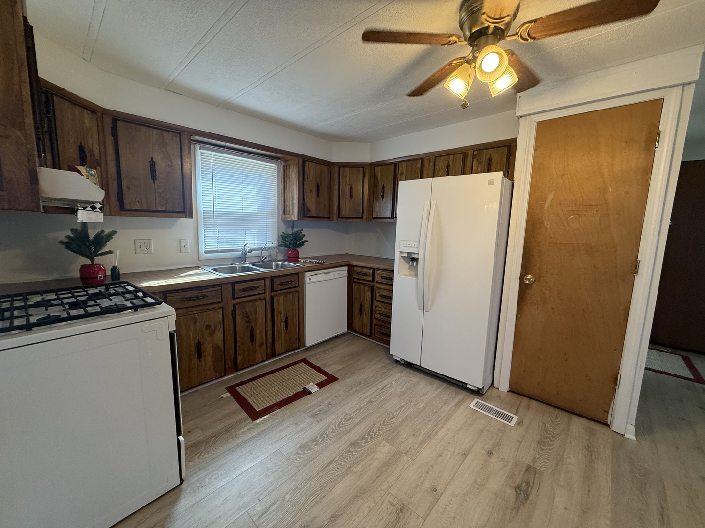 227 Blackthorn Road