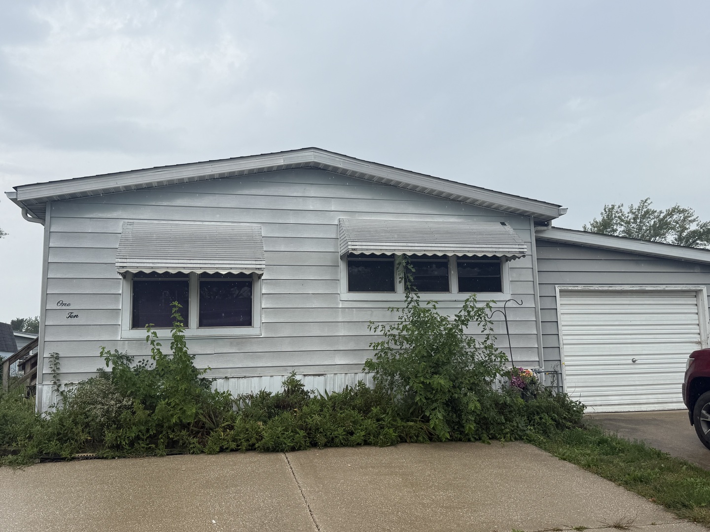 110 HUNTSBRIDGE Road Unit: 110