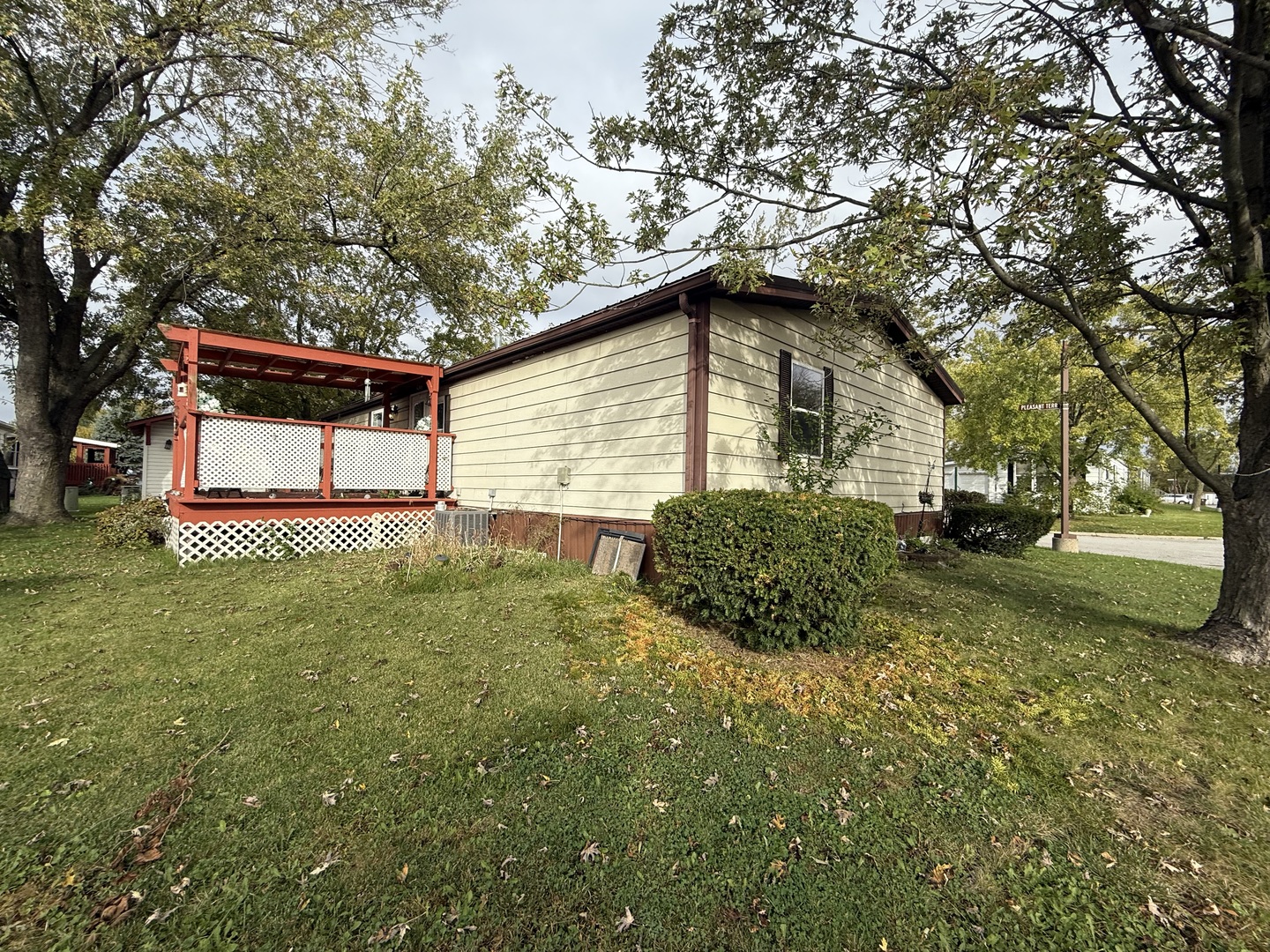 280 Blackthorn Road