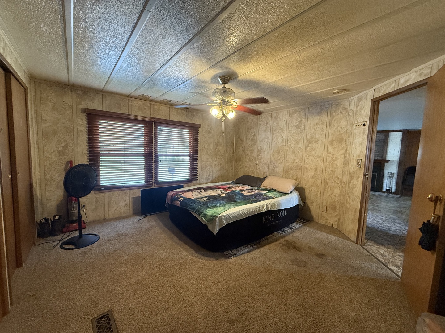 280 Blackthorn Road