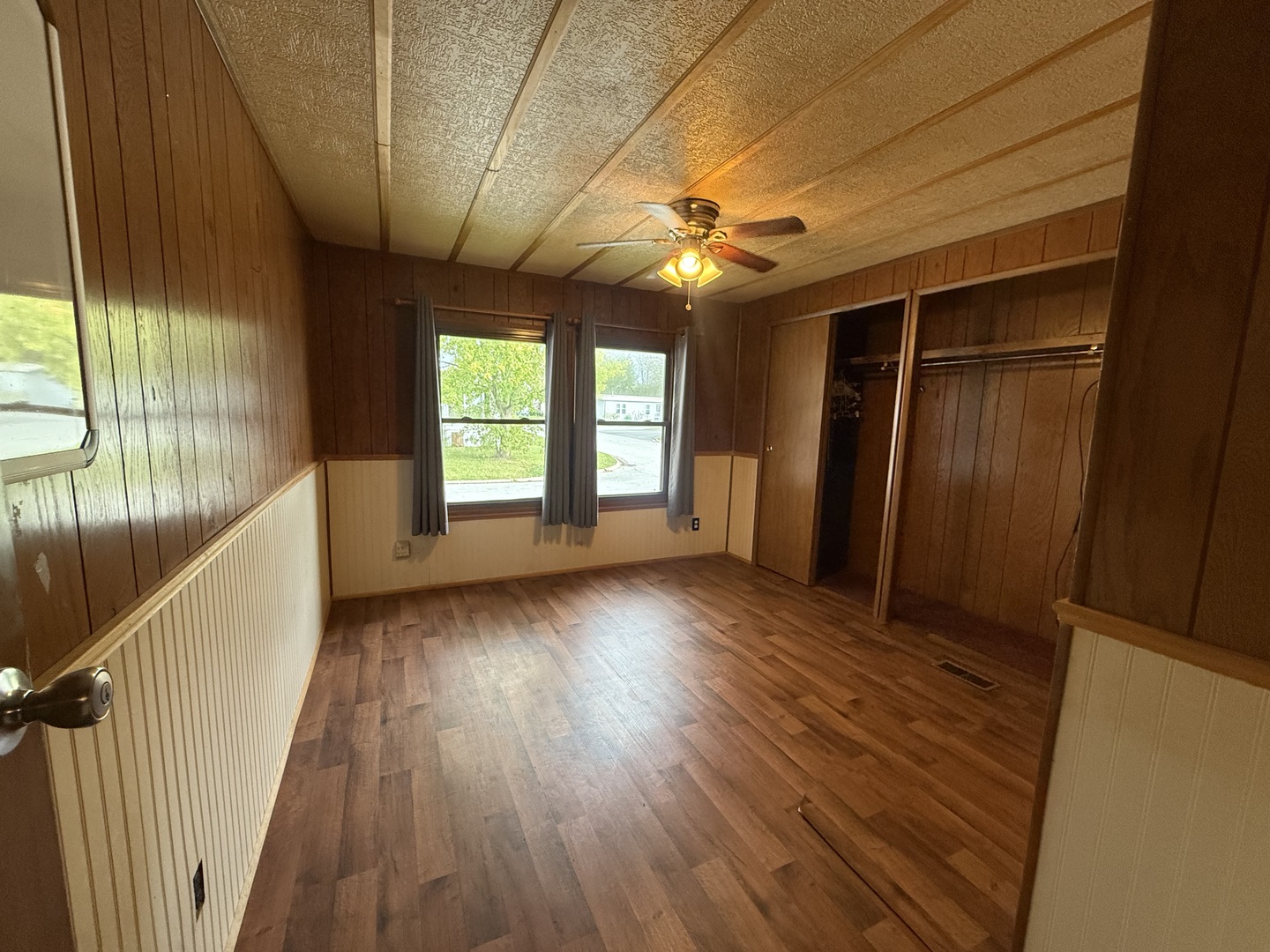 280 Blackthorn Road