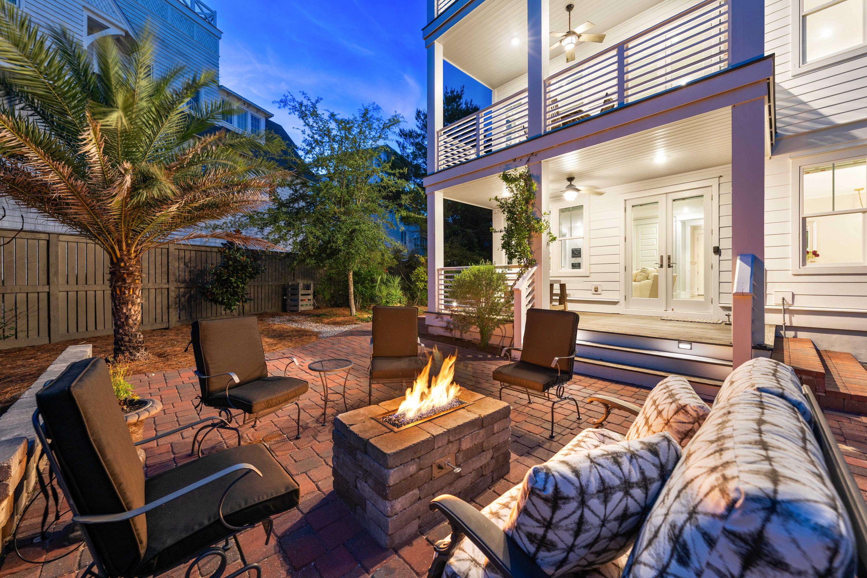 4 Clipper Street