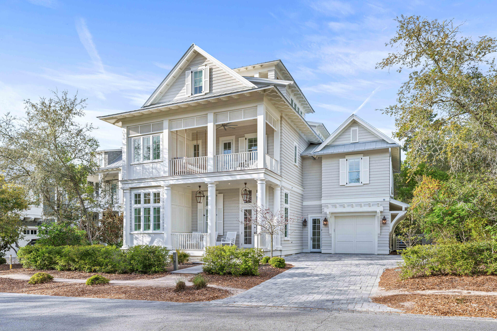 605 Western Lake Drive