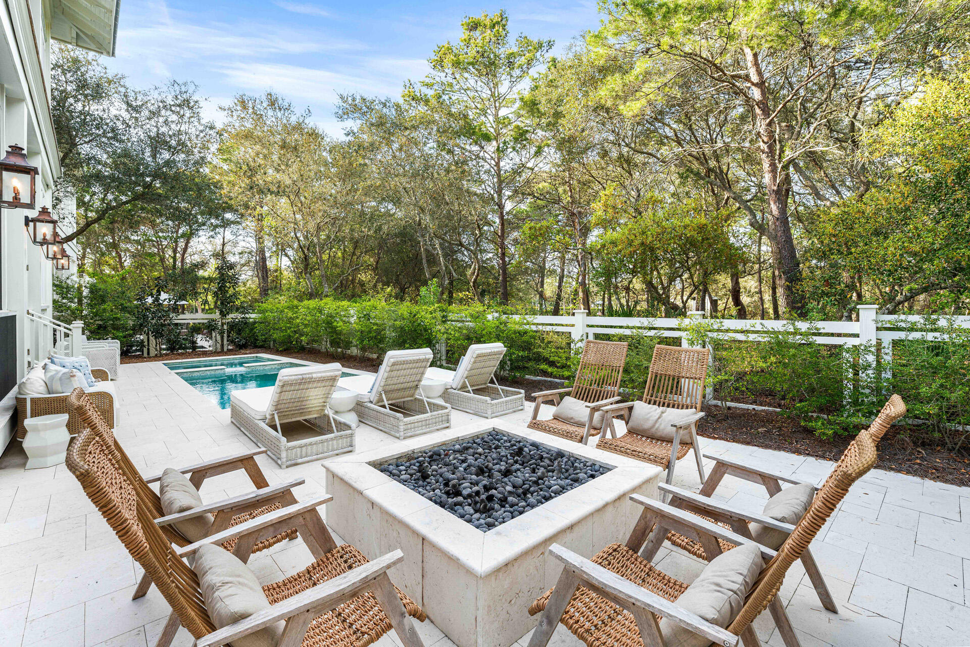 605 Western Lake Drive