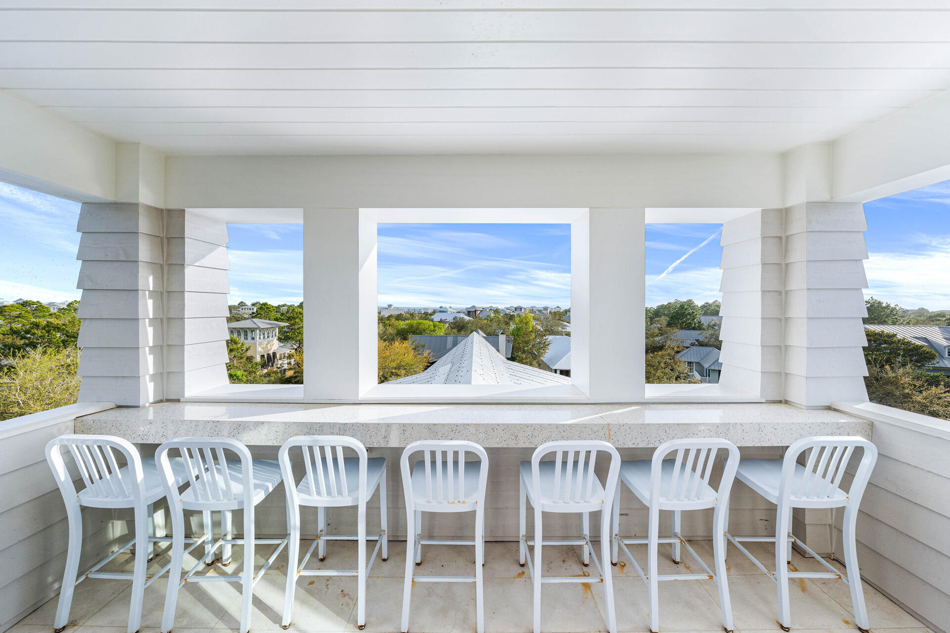 605 Western Lake Drive