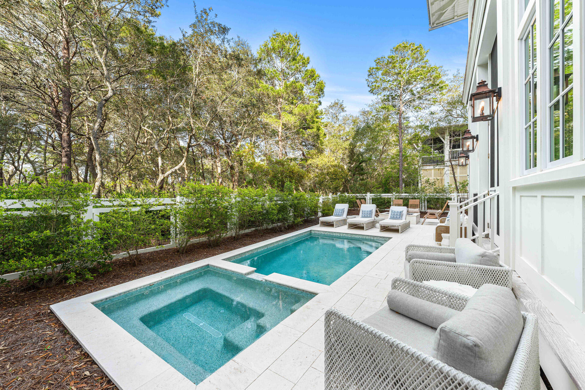 605 Western Lake Drive