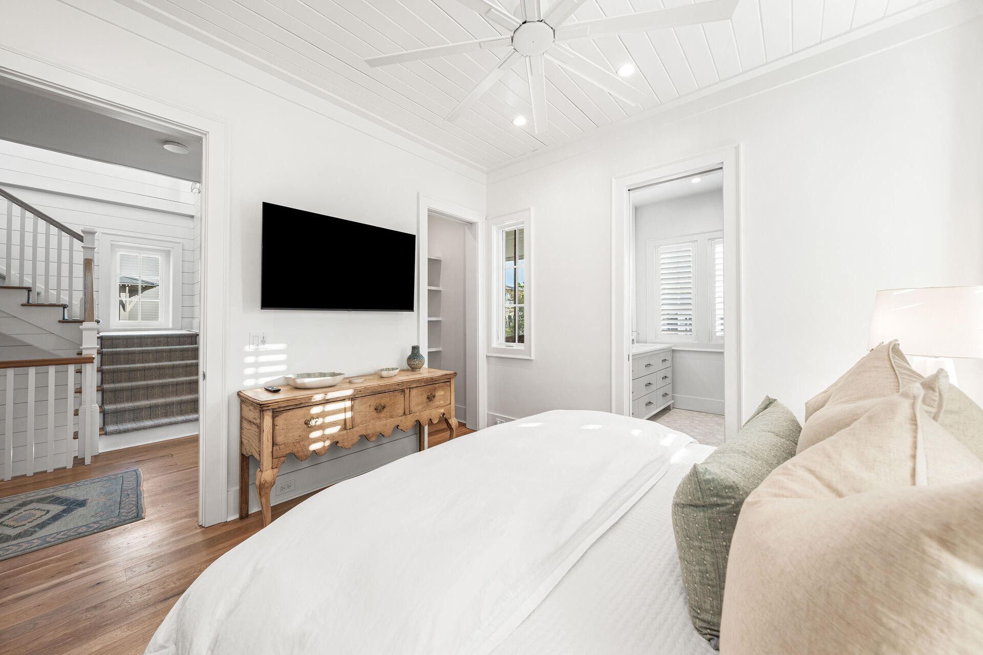 605 Western Lake Drive