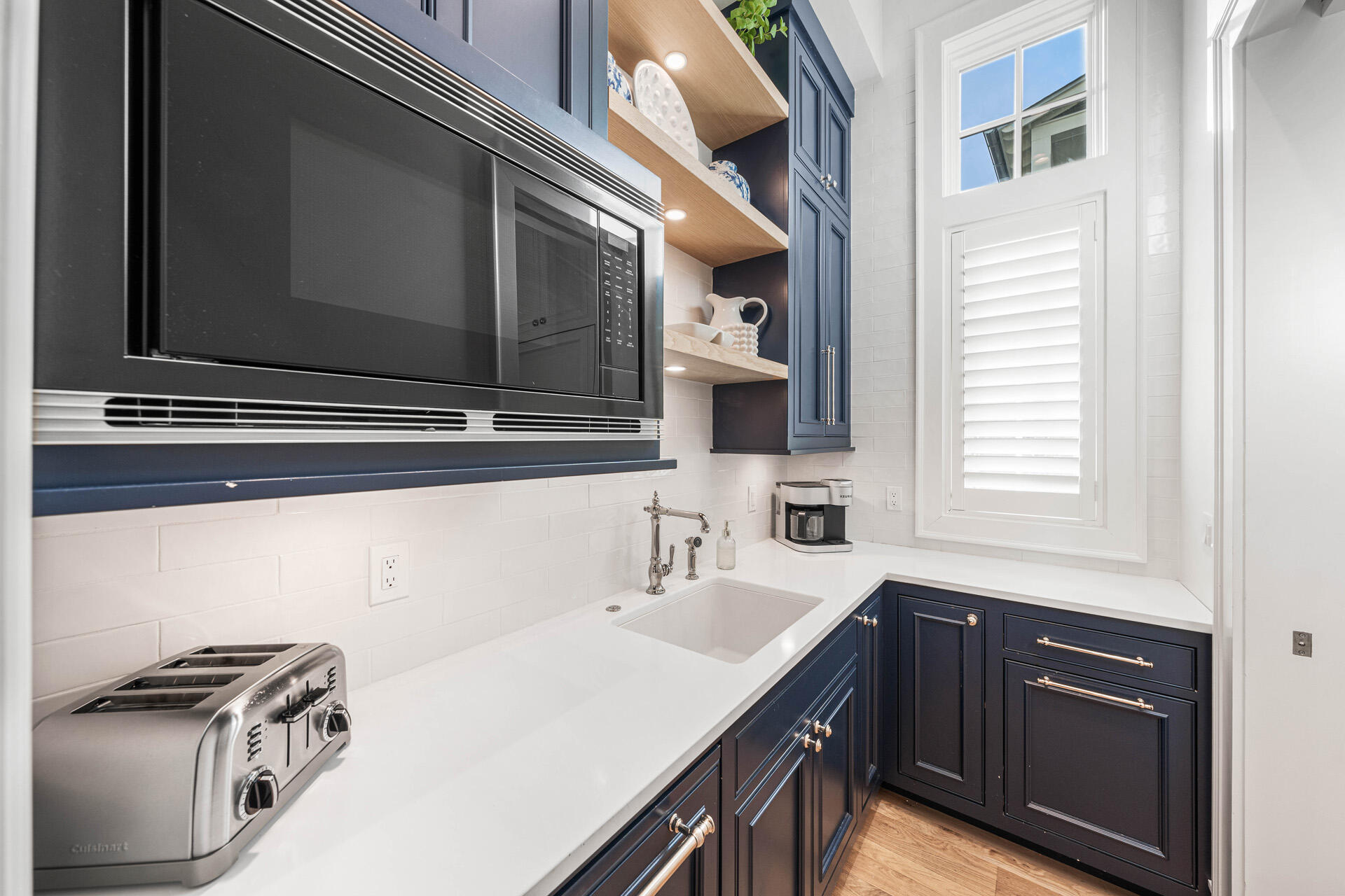 605 Western Lake Drive