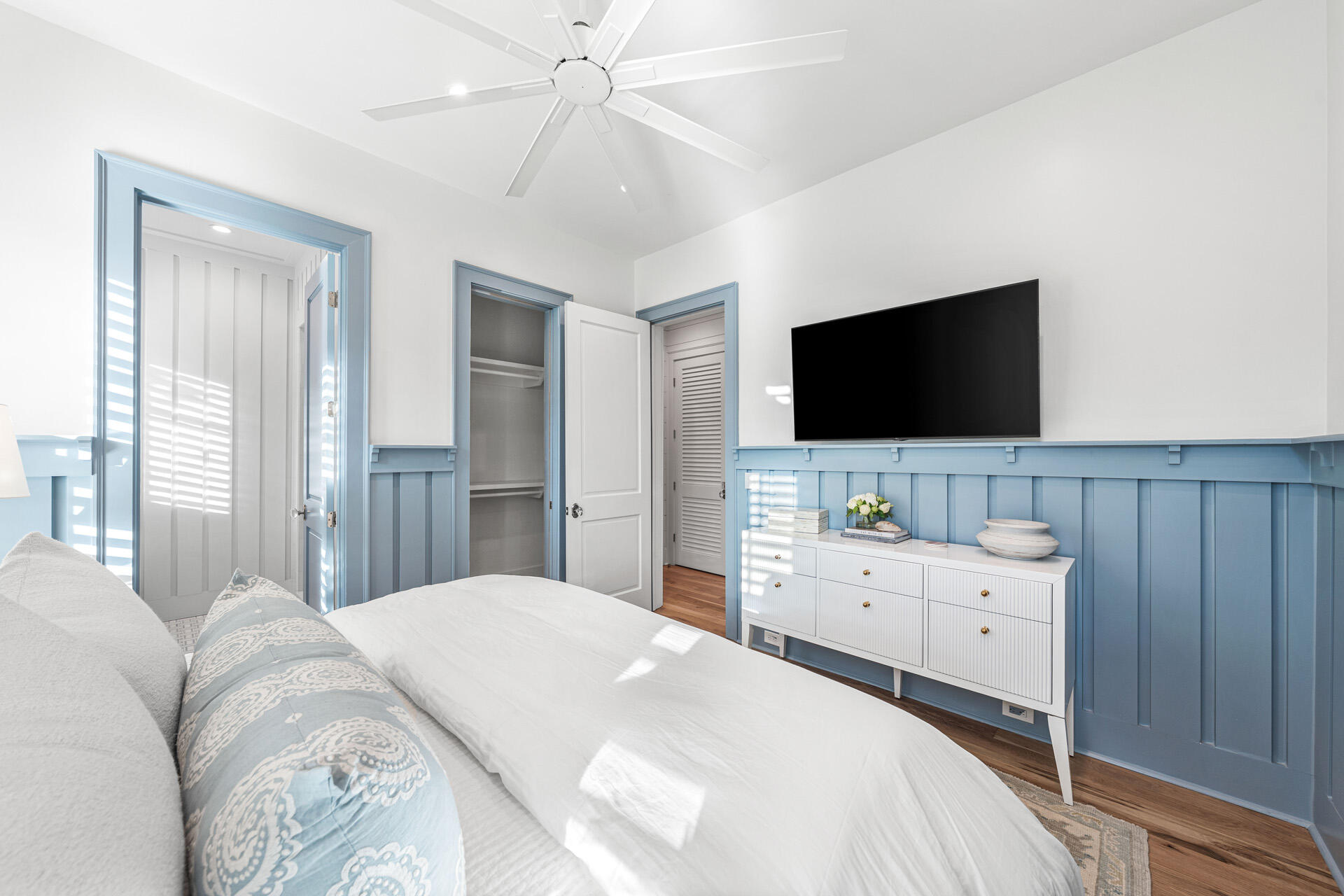 605 Western Lake Drive