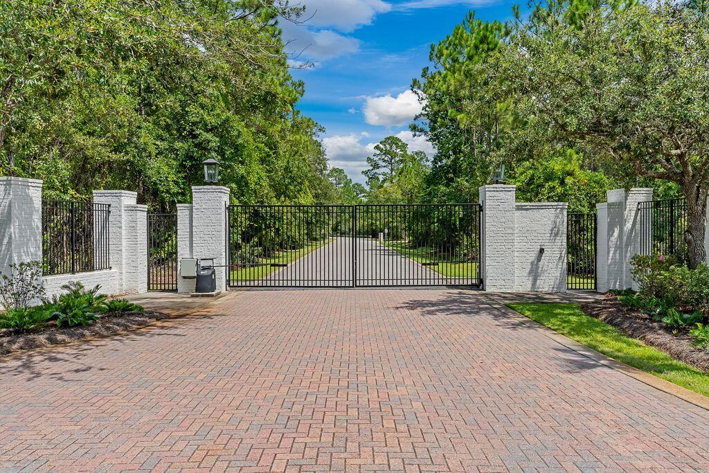 51 Seclusion Way