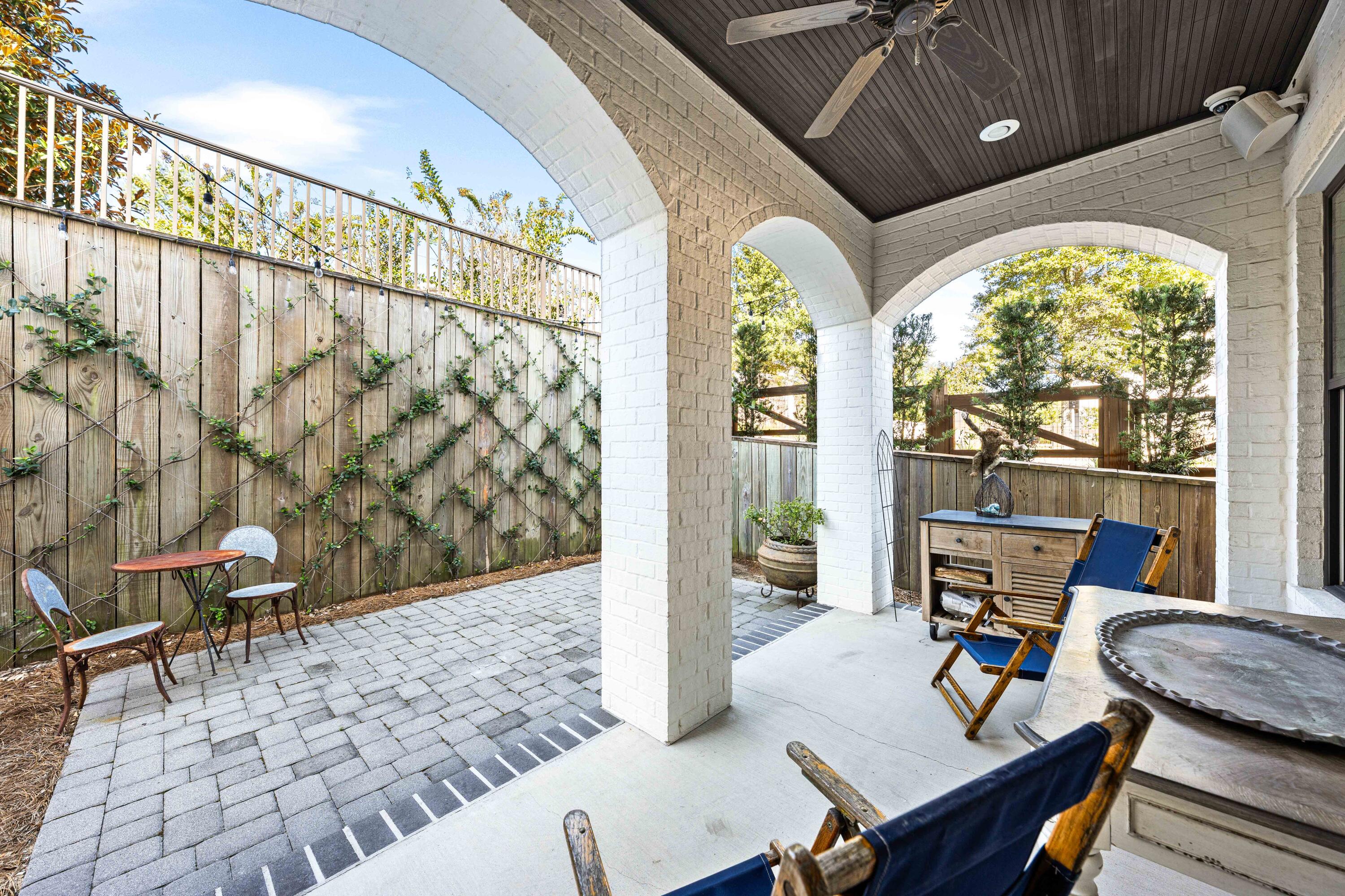 38 Ridgewalk Circle