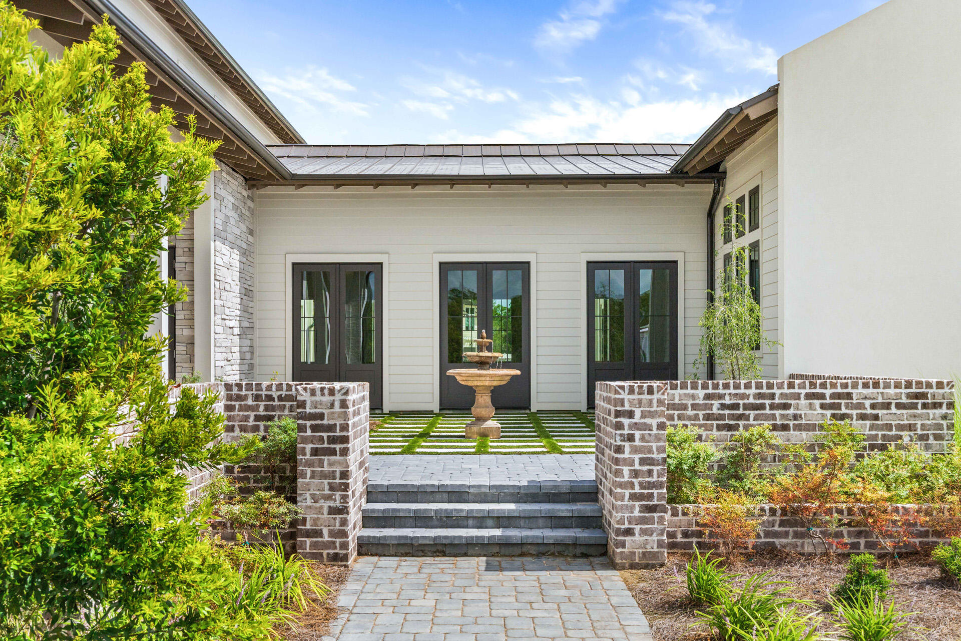 36 Sandcord Drive