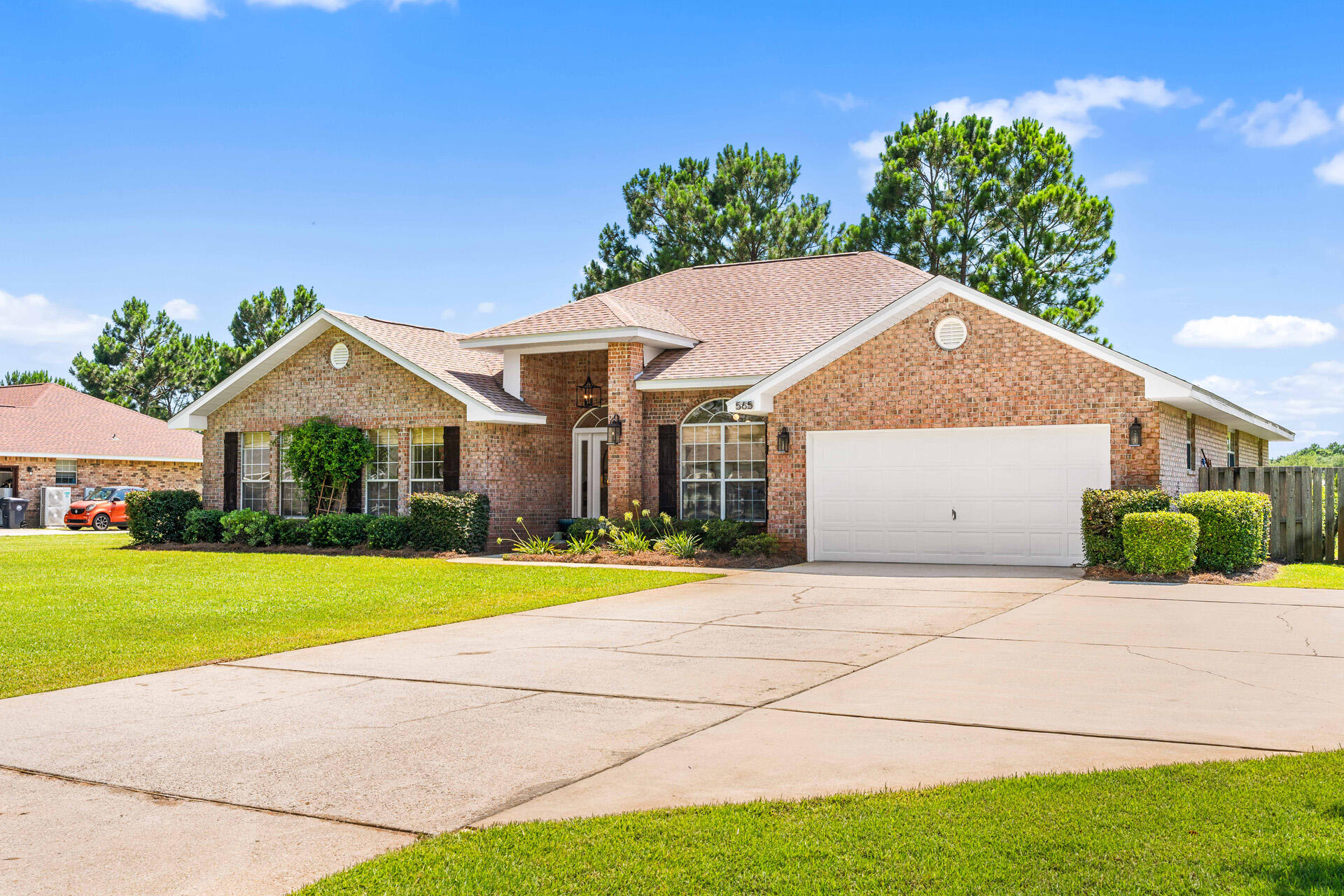565 E Shipwreck Road